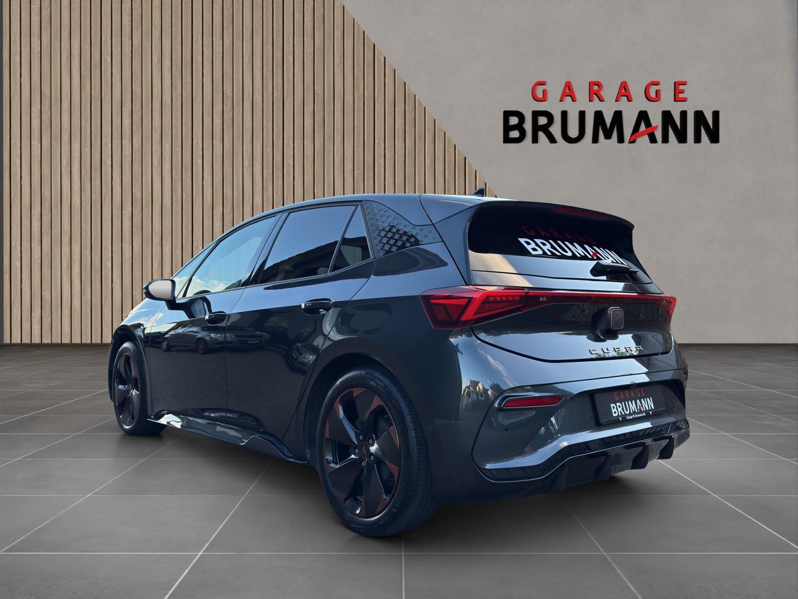 CUPRA Born e-Boost 77kWh-showroom-element-2