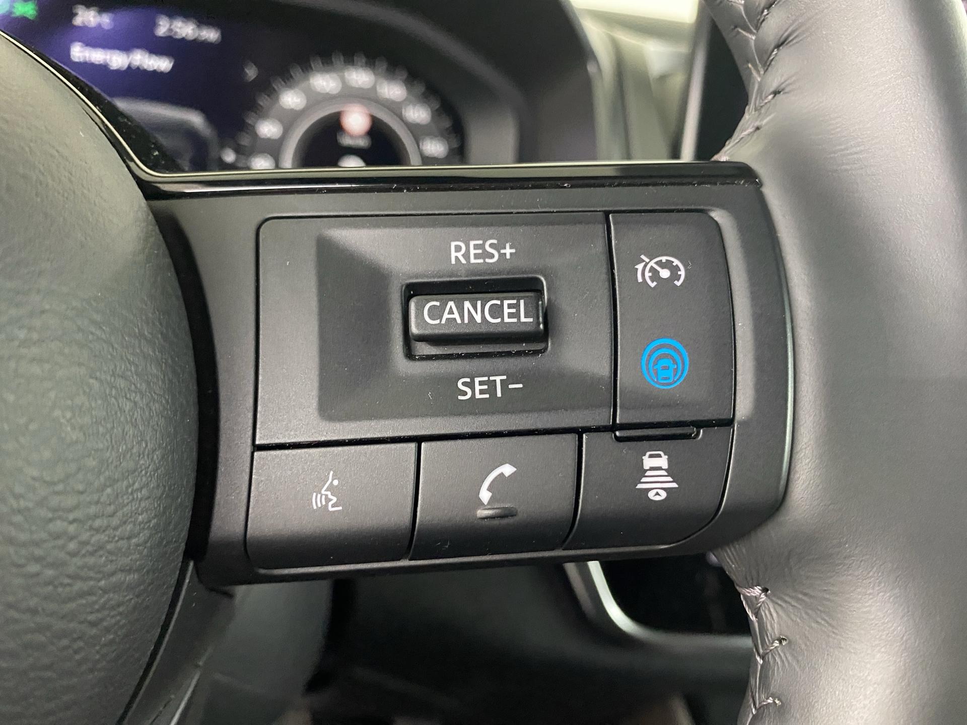 NISSAN Qashqai 1.5 VC-T e-Power Tekna-image-17