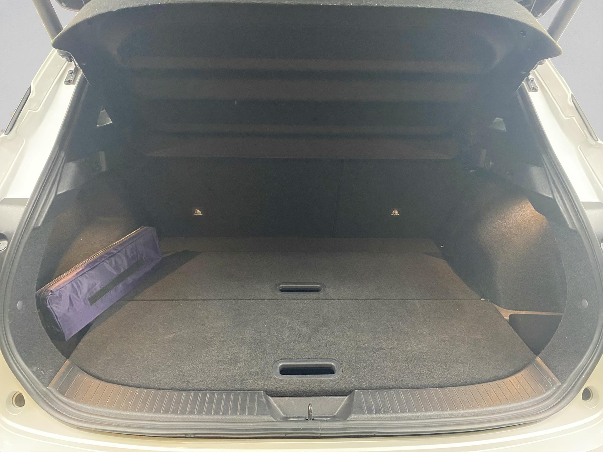 NISSAN Qashqai 1.5 VC-T e-Power Tekna-image-13