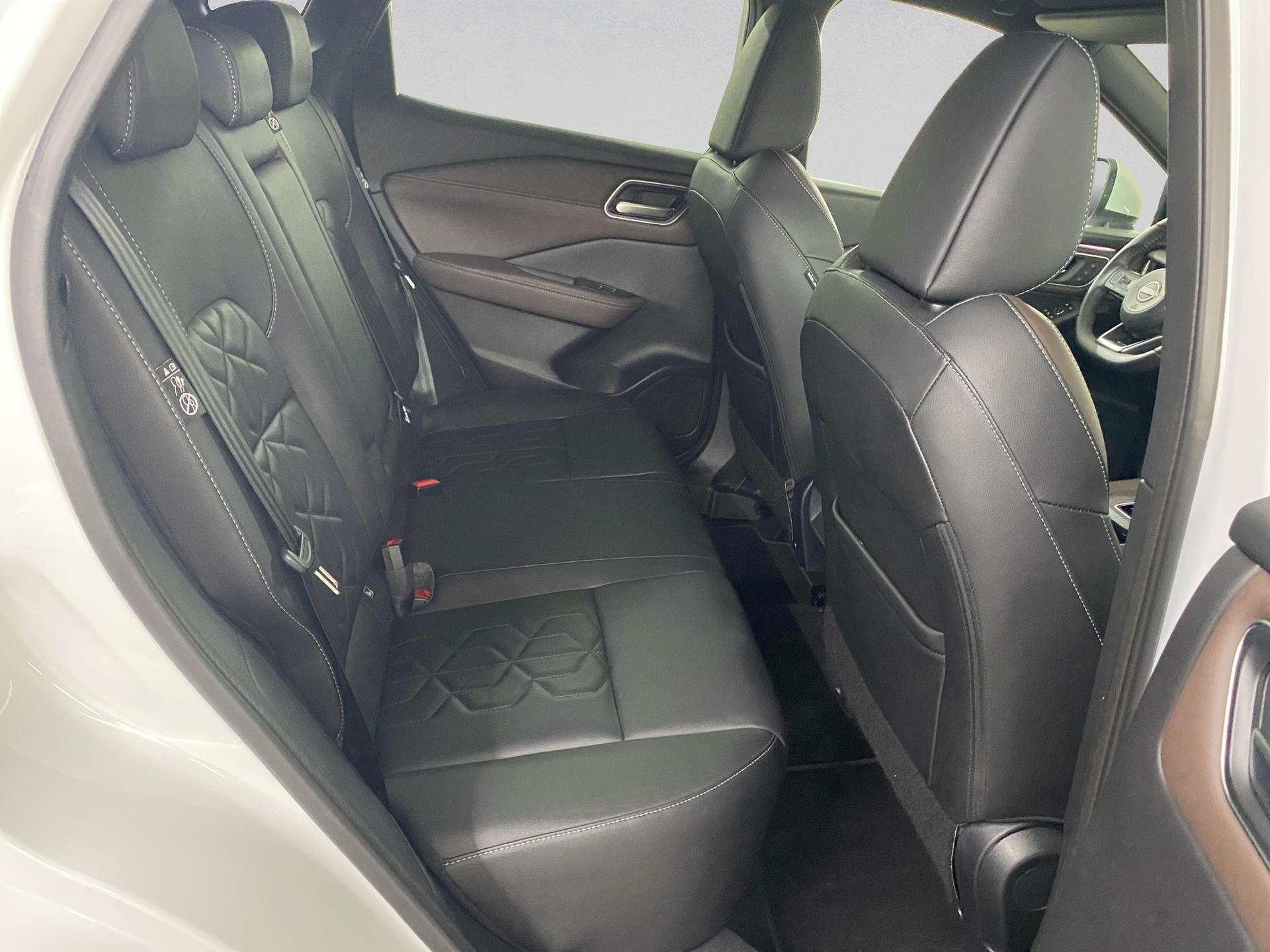 NISSAN Qashqai 1.5 VC-T e-Power Tekna-image-25