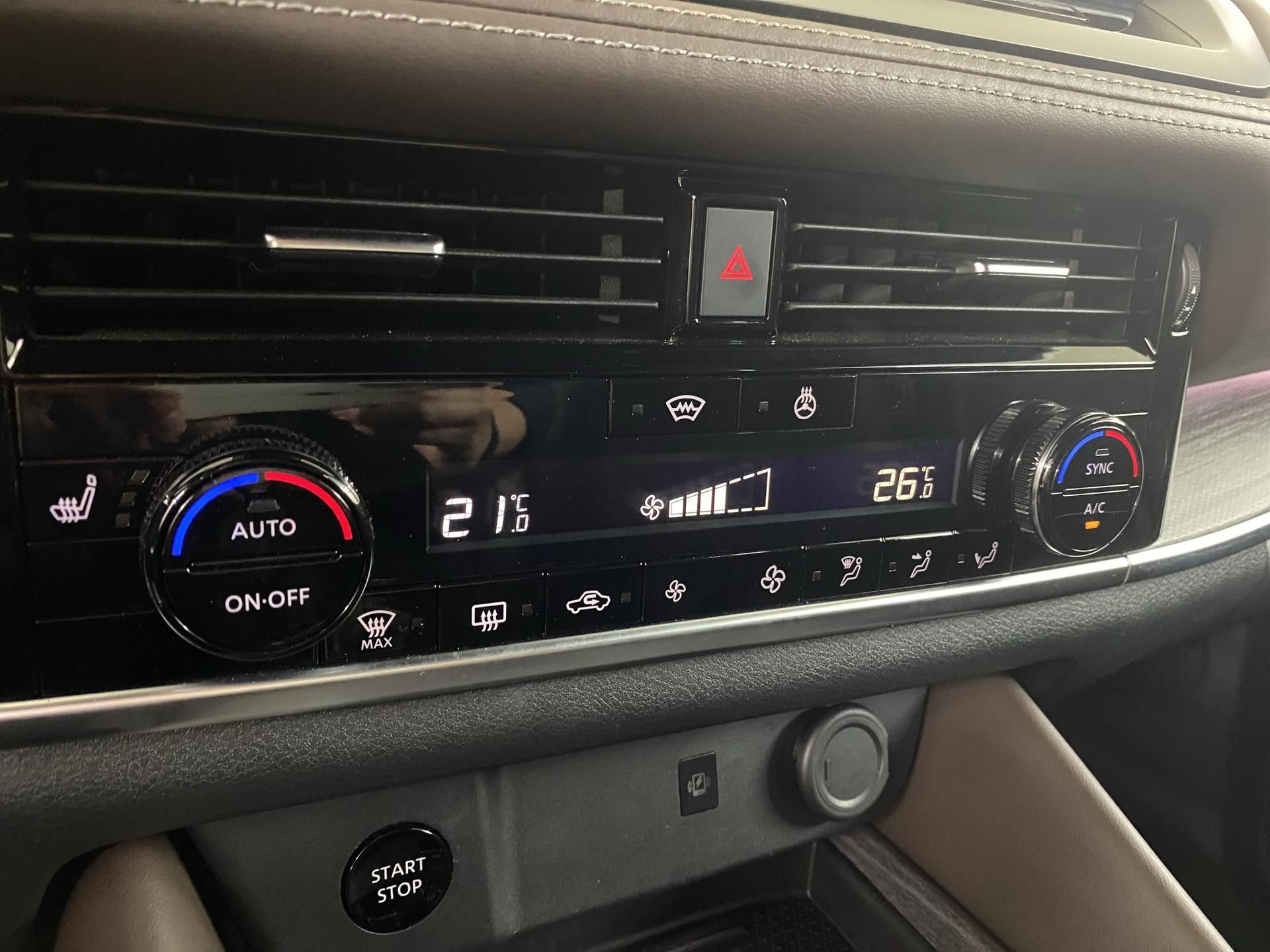 NISSAN Qashqai 1.5 VC-T e-Power Tekna-image-18