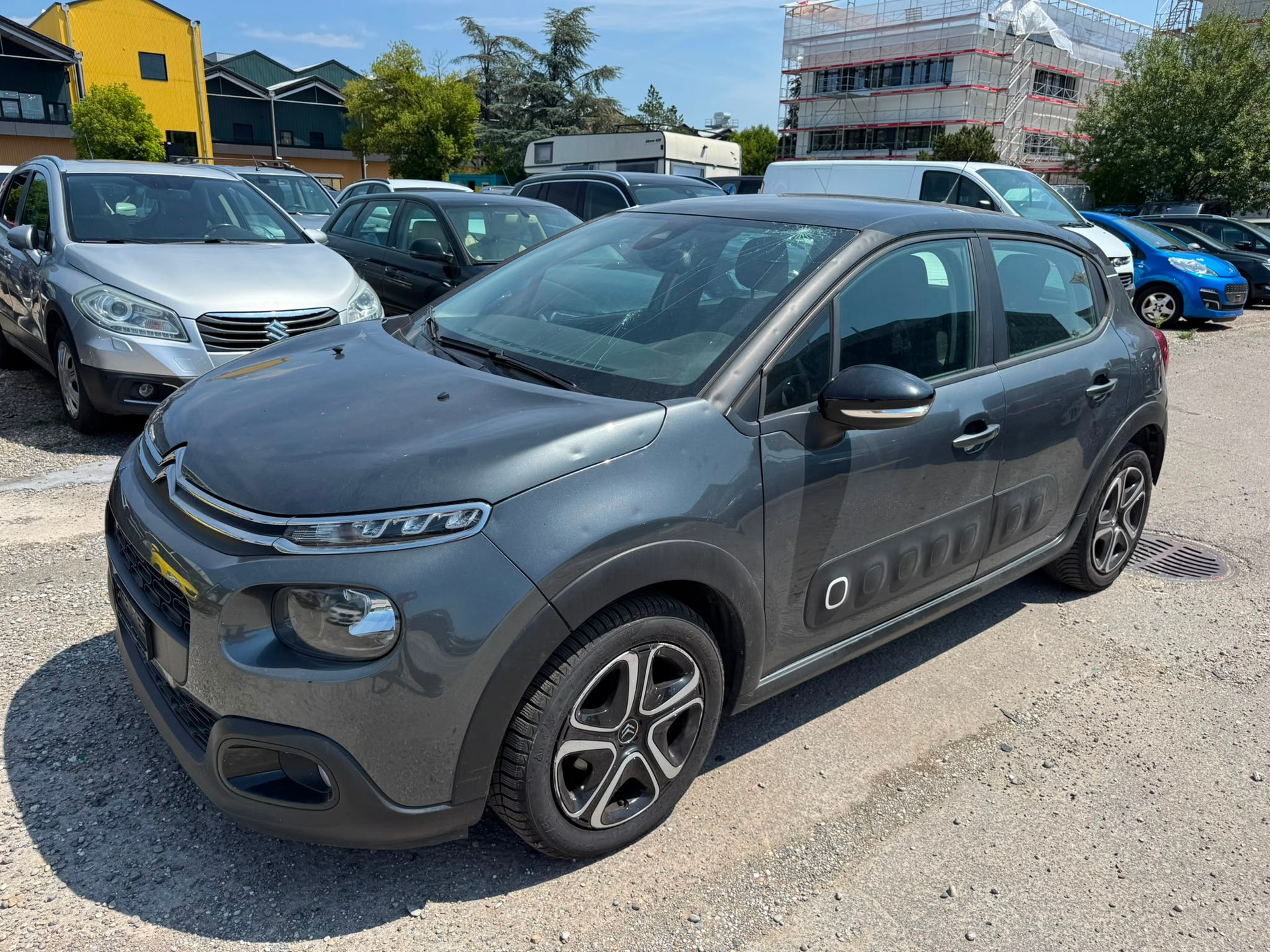 CITROEN C3 1.2i PureTech Shine EAT-image-2