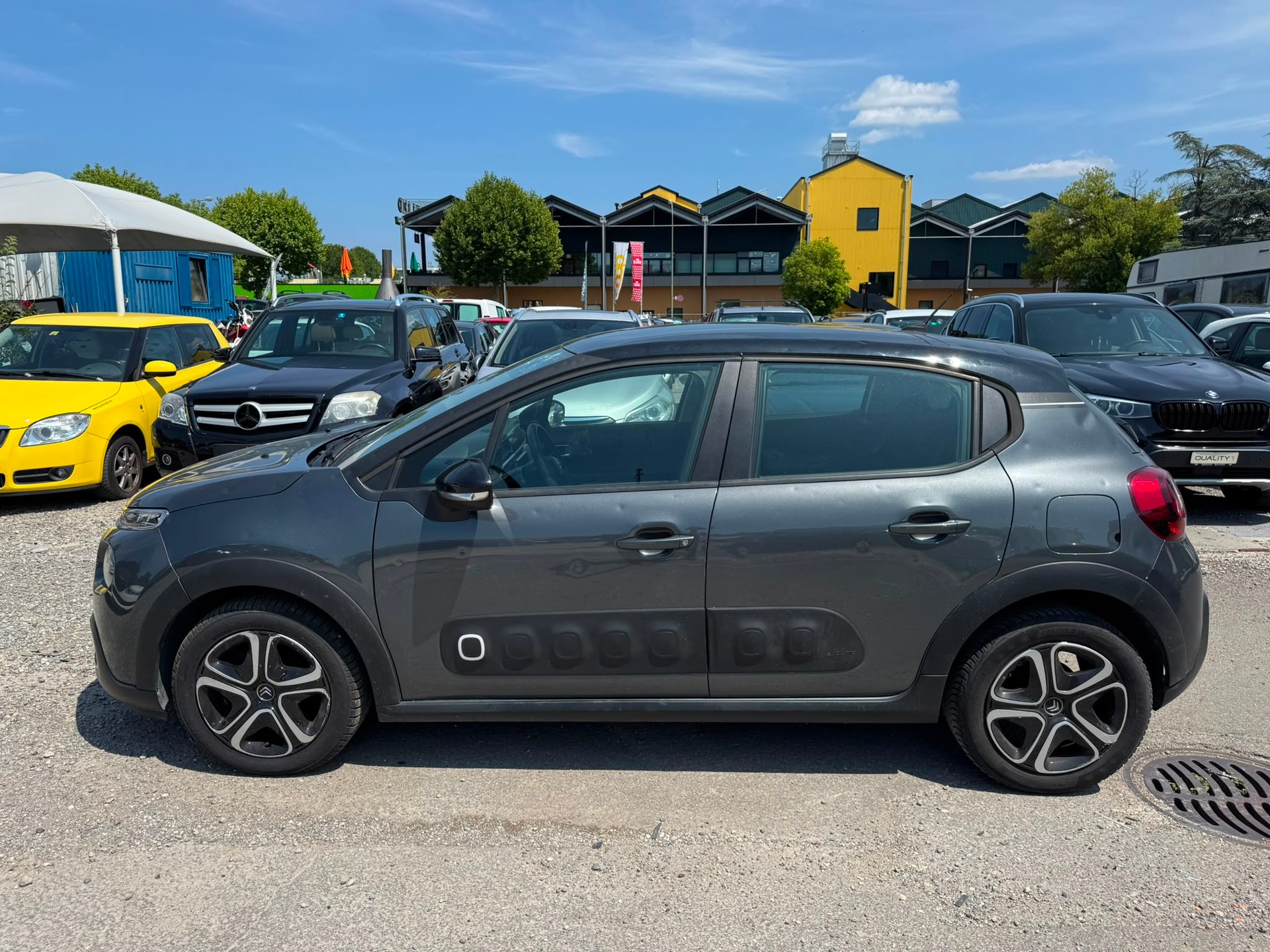 CITROEN C3 1.2i PureTech Shine EAT-image-9