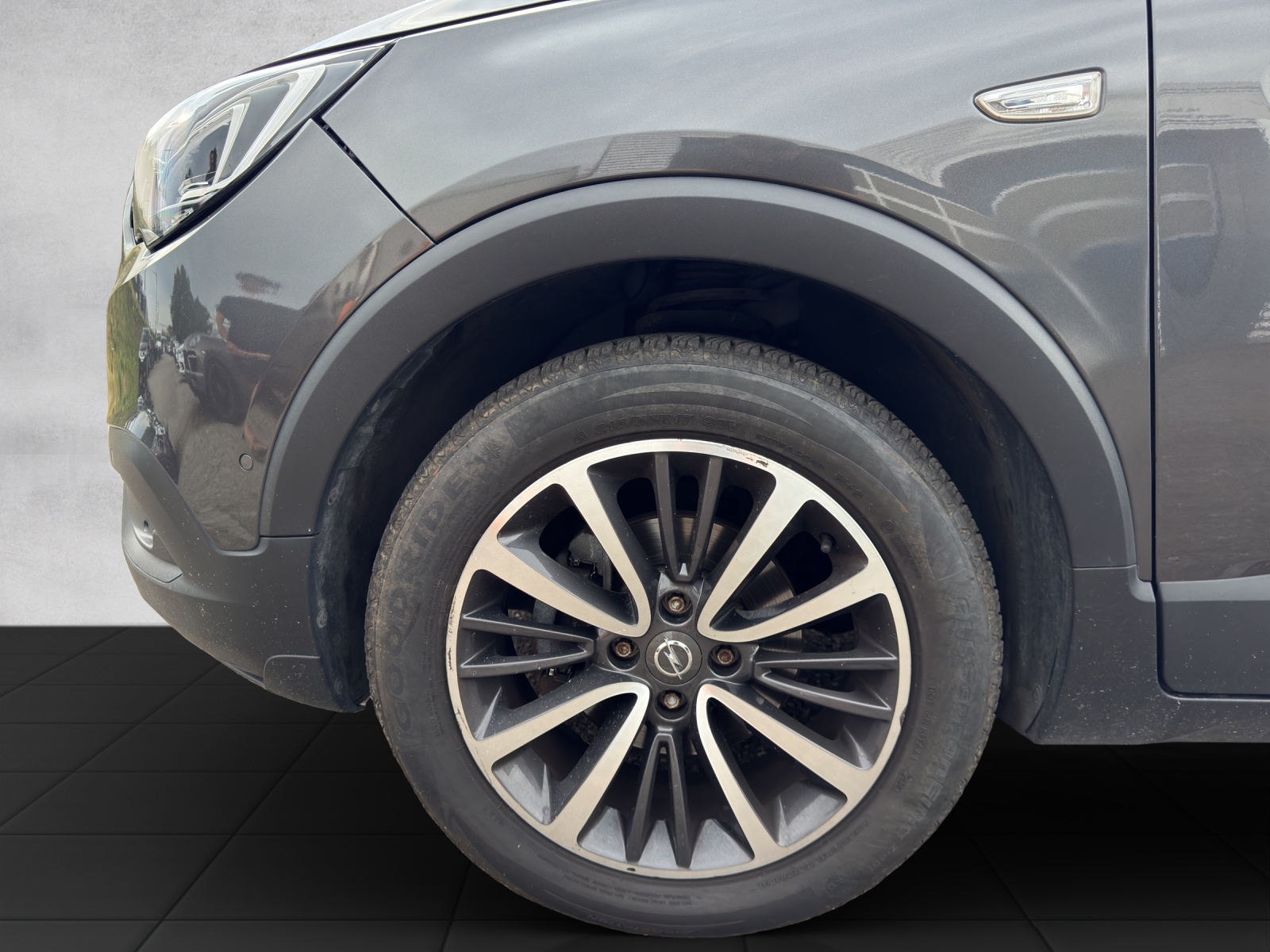 OPEL Crossland X 1.2i Ultimate Automatik-image-22