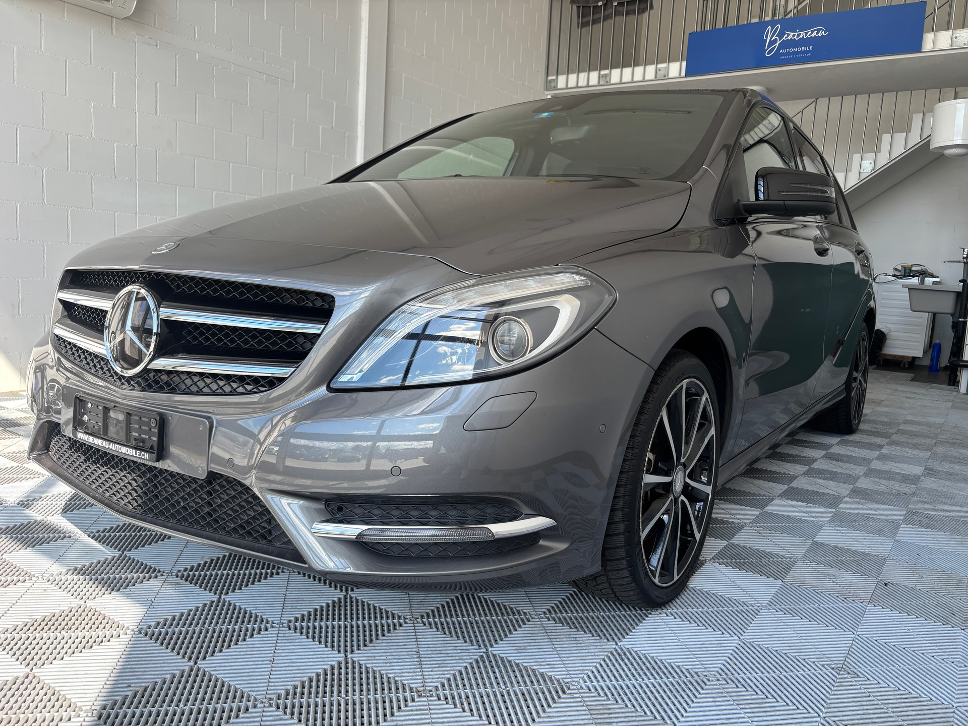 MERCEDES-BENZ B 220 4Matic 7G-DCT