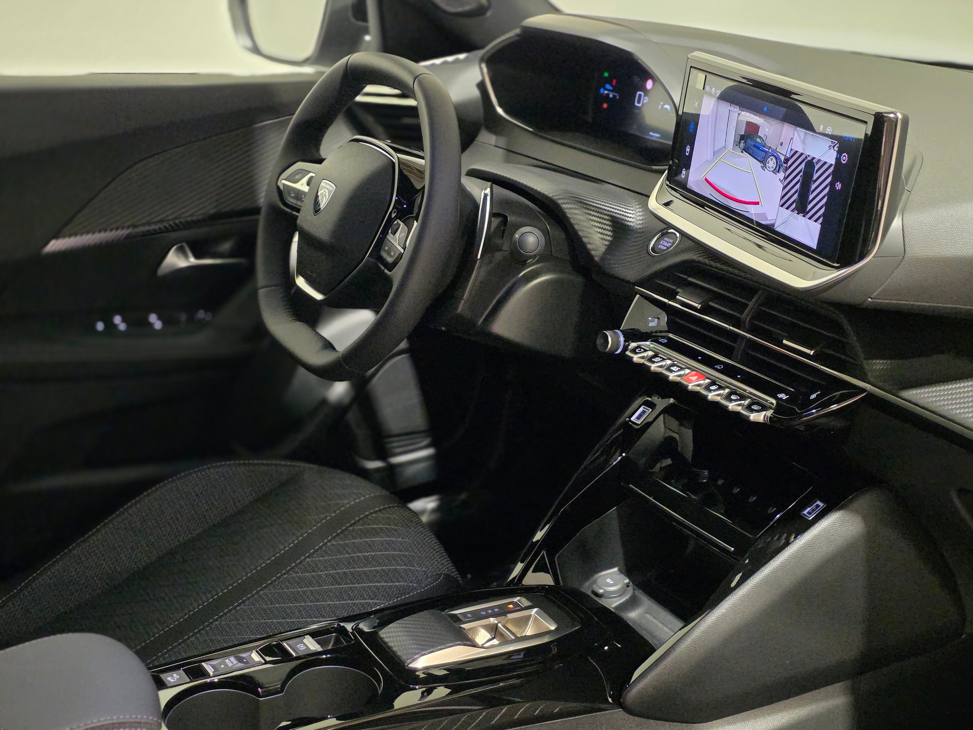 PEUGEOT 2008 1.2 145 MHEV Allure Premium, Werksgarantie bis 07.2029 / 100'000Km-image-20