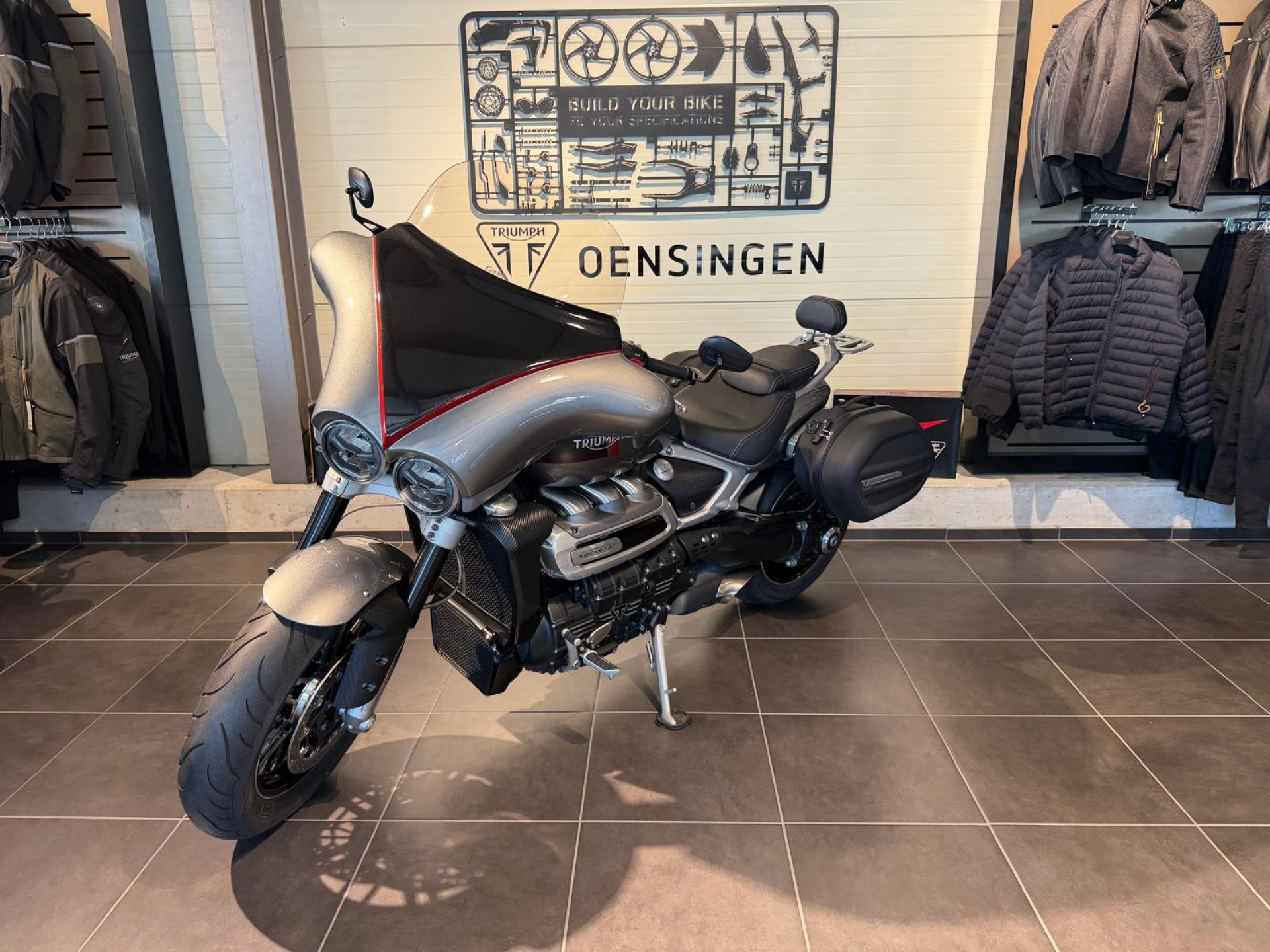 TRIUMPH Rocket 3 GT Spezialumbau mit Front Touring Fairing