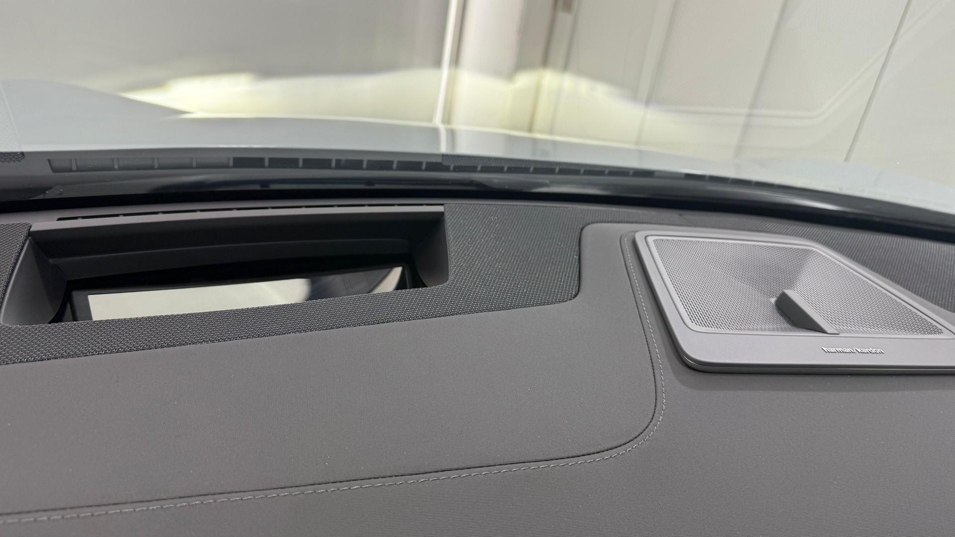 POLESTAR 4 Long Range Dual Motor Prime-image-14