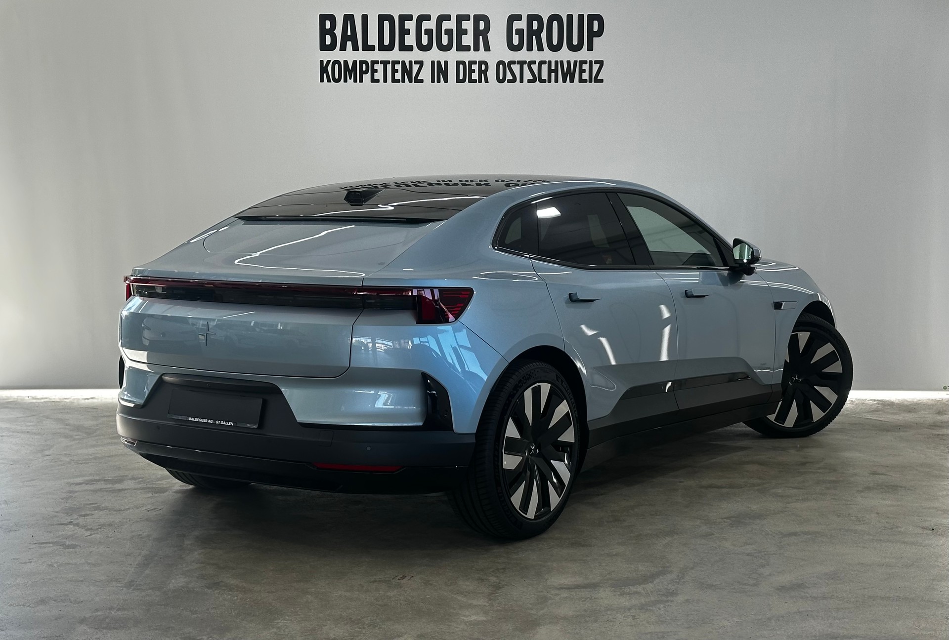 POLESTAR 4 Long Range Dual Motor Prime-image-2