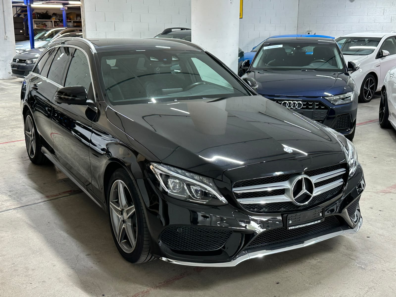 MERCEDES-BENZ C 400 AMG Line 4Matic 7G-Tronic-image-2