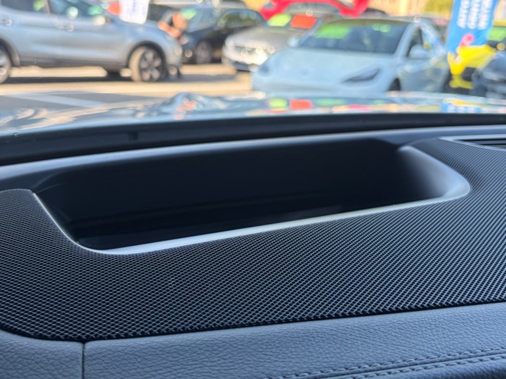 MERCEDES-BENZ GLE 450 4Matic AMG Line 9G-Tronic-image-5