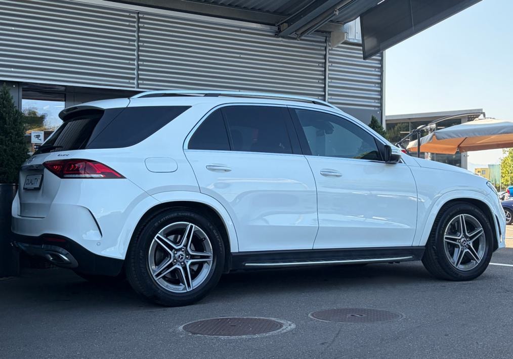 MERCEDES-BENZ GLE 450 4Matic AMG Line 9G-Tronic-showroom-element-2