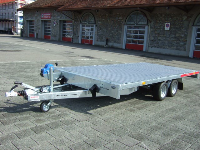 TEMARED Carplatform 4120 2700 Kg mit Aluboden und Bordwände AKTION-image-4