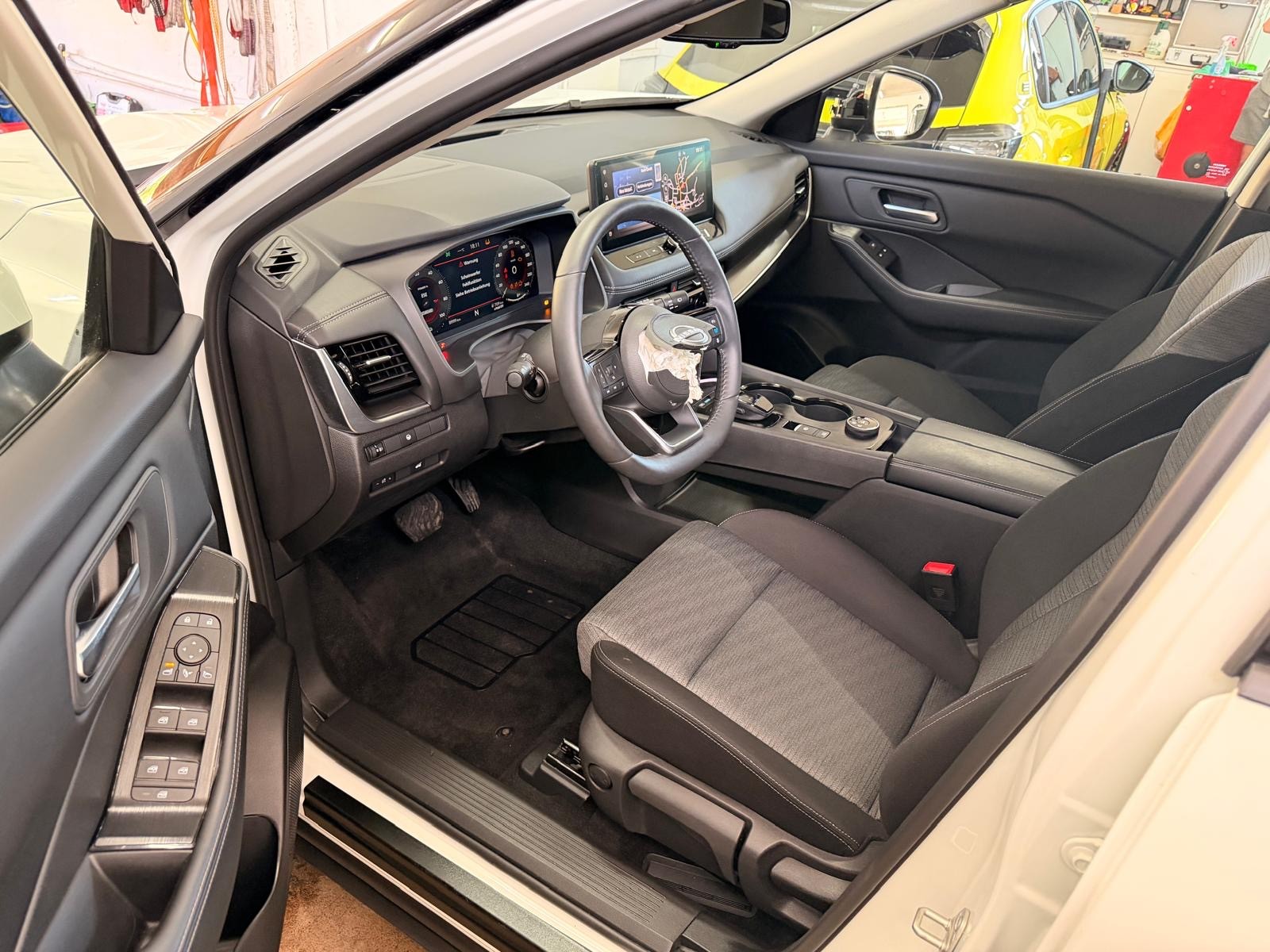 NISSAN X-Trail 1.5 VC-T e-Power 4WD N-Connecta-image-9