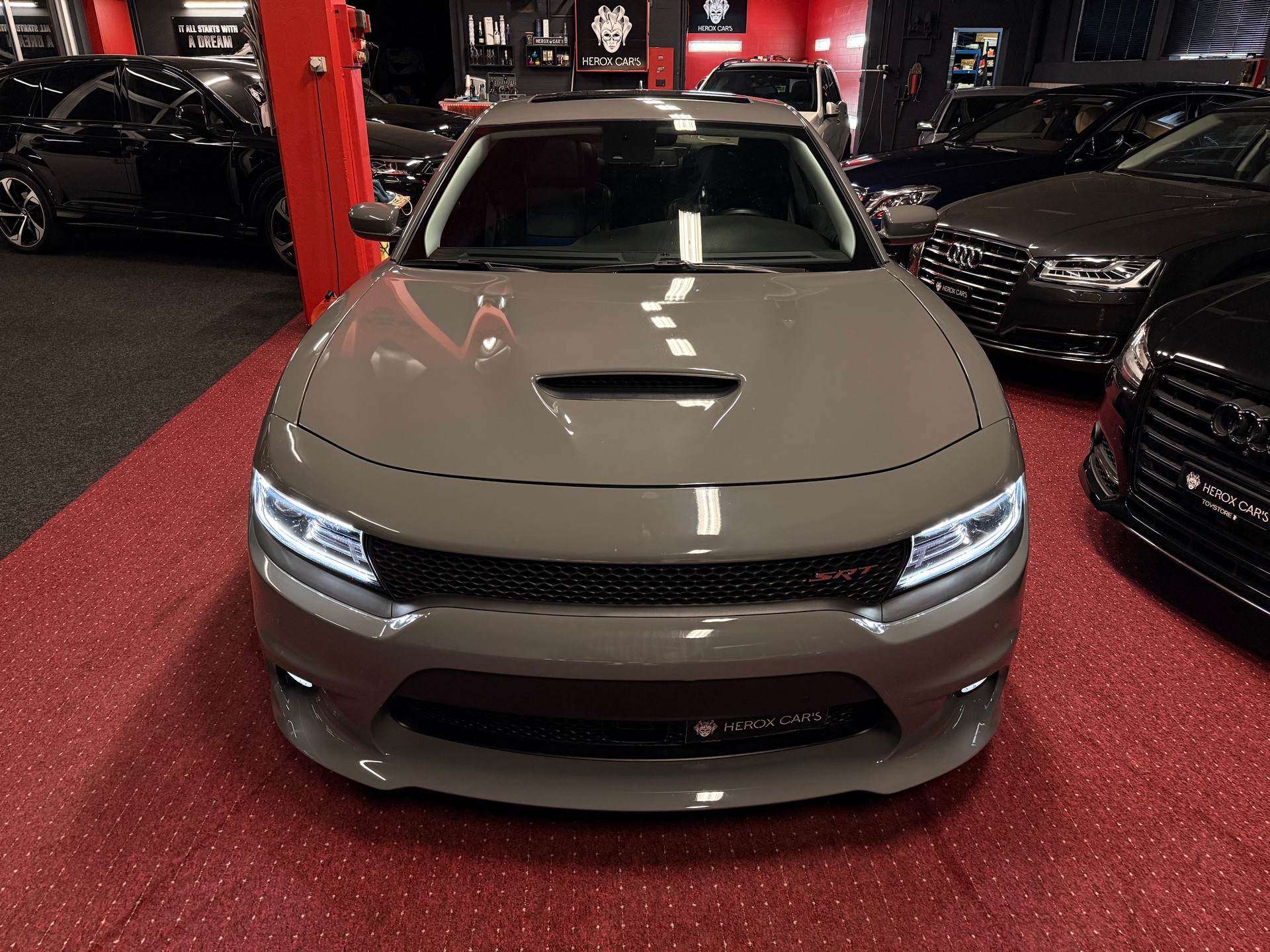 DODGE 6.4 V8 SRT 392 HEMI / ** 492 PS / Facelift **-image-4