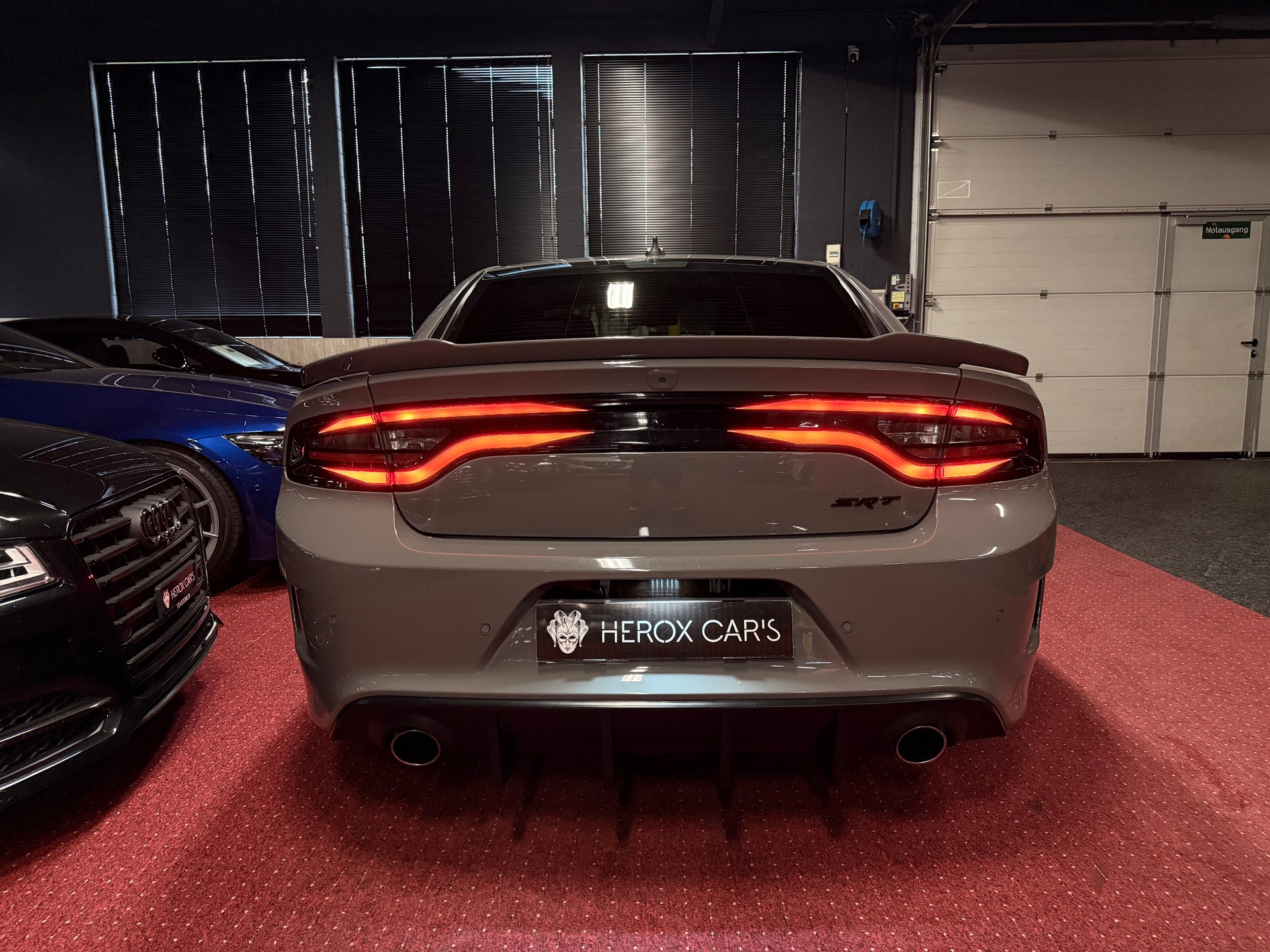 DODGE 6.4 V8 SRT 392 HEMI / ** 492 PS / Facelift **-image-9