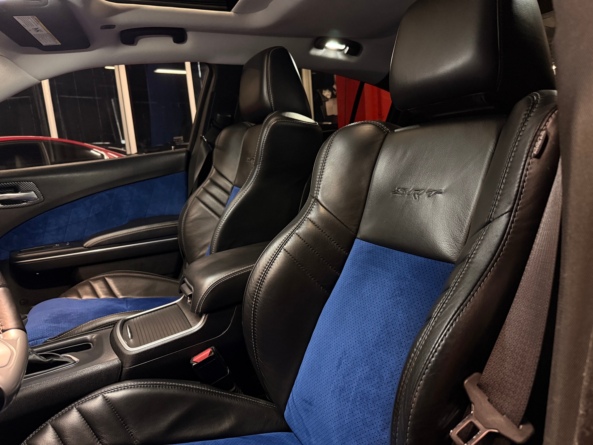 DODGE 6.4 V8 SRT 392 HEMI / ** 492 PS / Facelift **-image-18