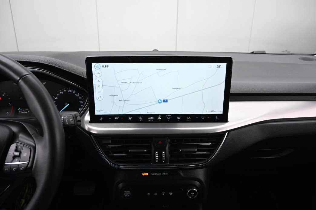 FORD Focus 1.5 TDCi Titanium Automatic Facelift-image-12