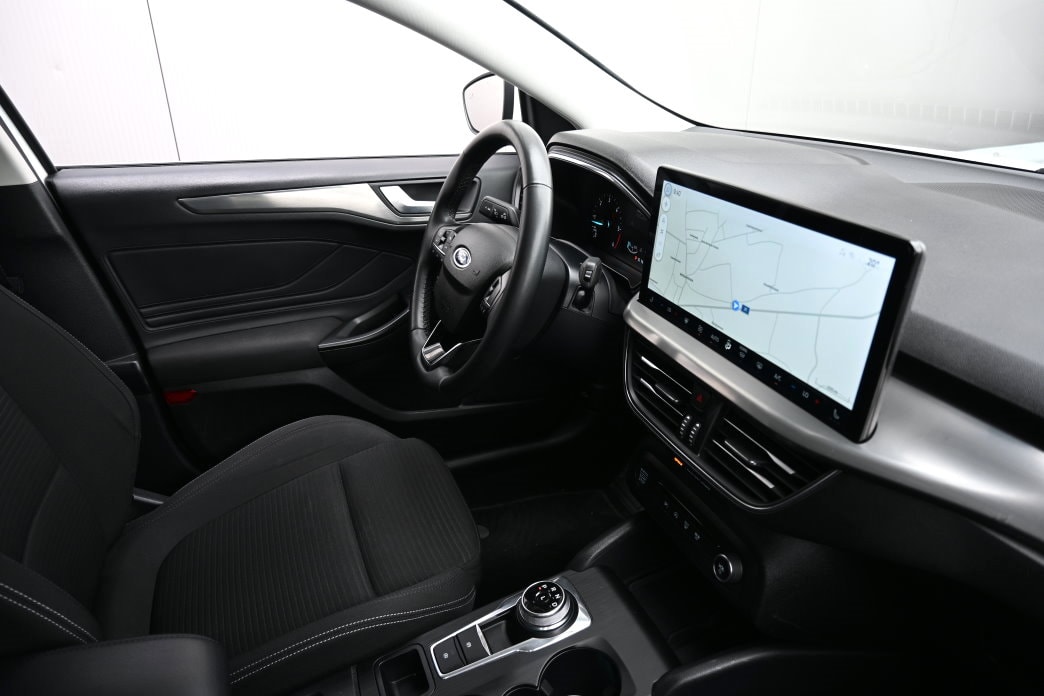 FORD Focus 1.5 TDCi Titanium Automatic Facelift-image-6