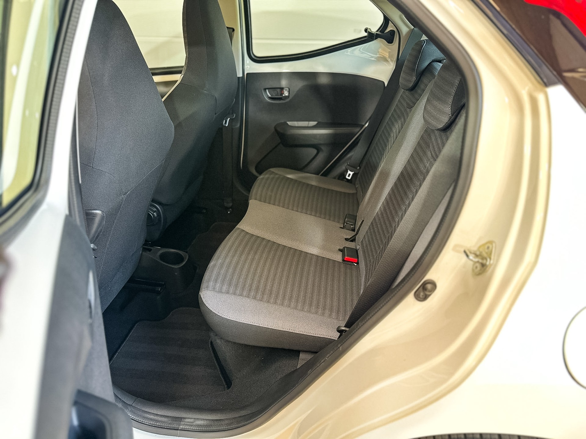 TOYOTA Aygo 1.0 VVT-i Trend-image-10