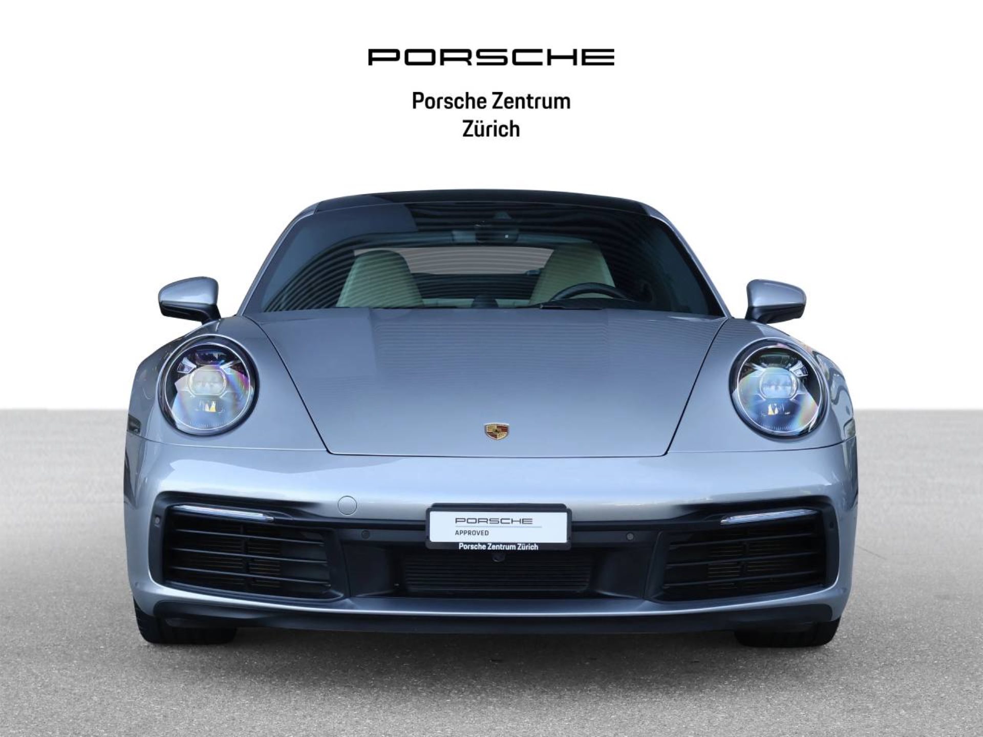 PORSCHE 911 Carrera 4S-image-8