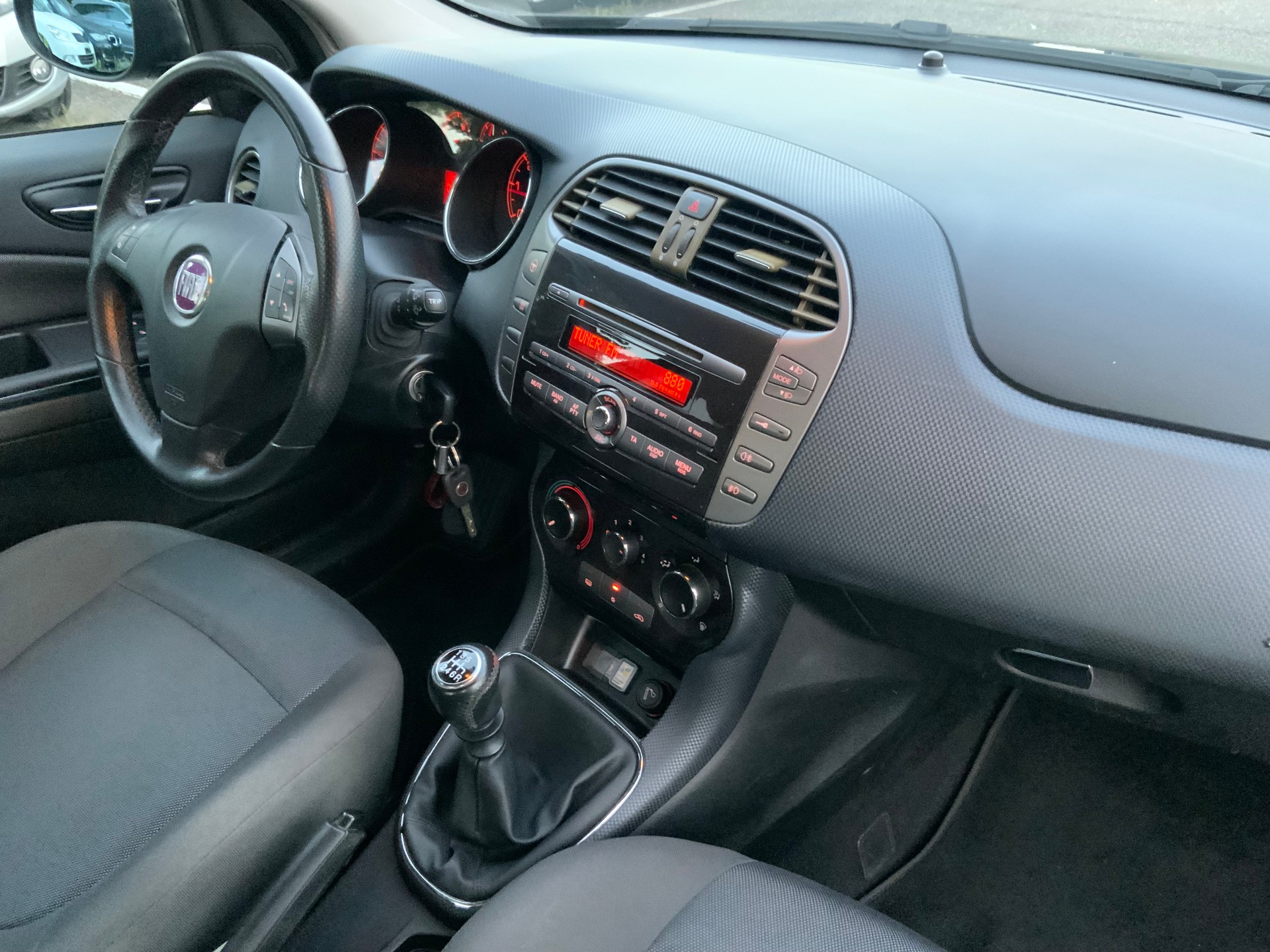 FIAT Bravo 1.9 16V JTD Sport-image-10