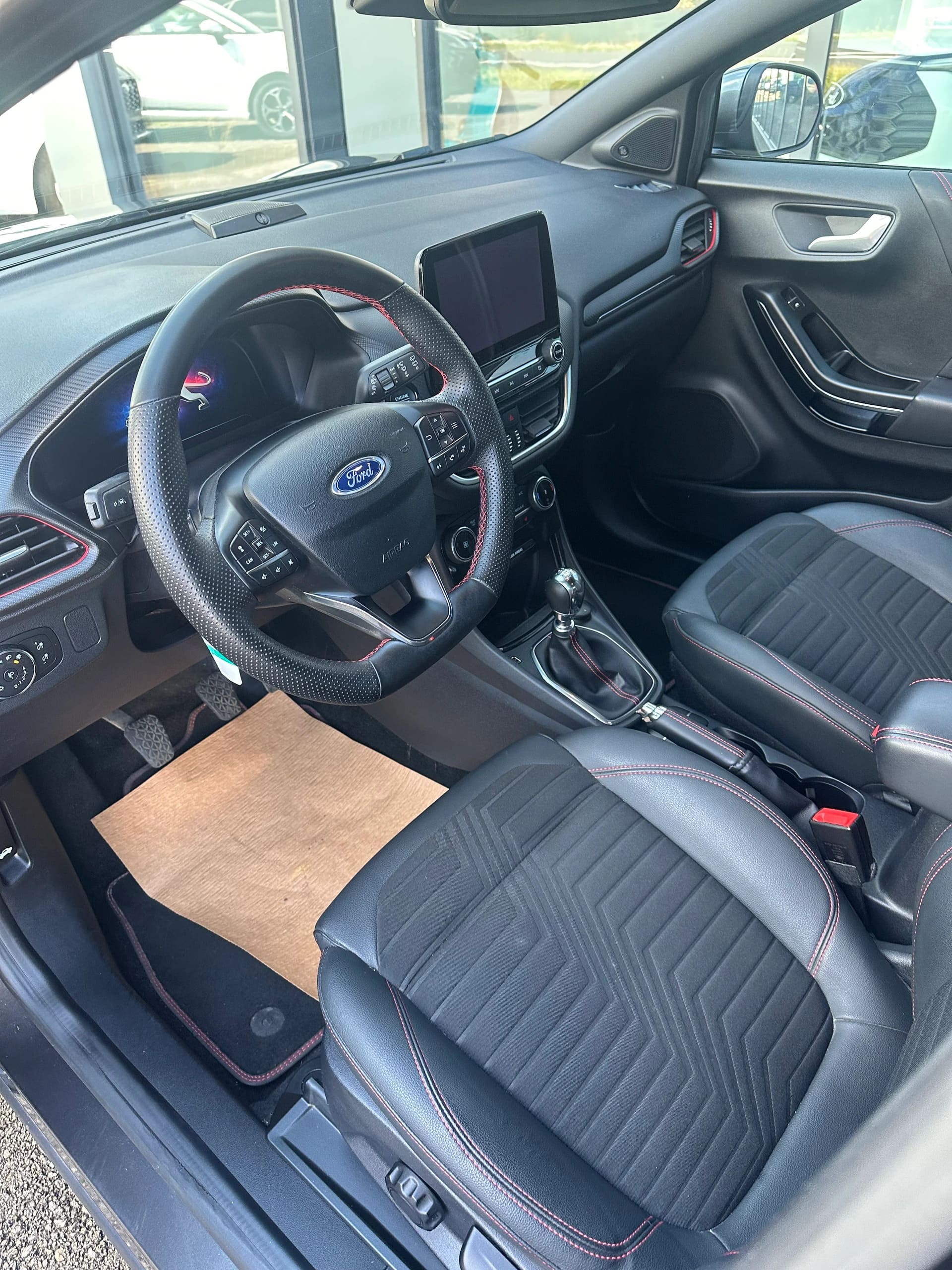 FORD Puma 1.0 EcoB Hybrid 155 ST-Line X-image-9