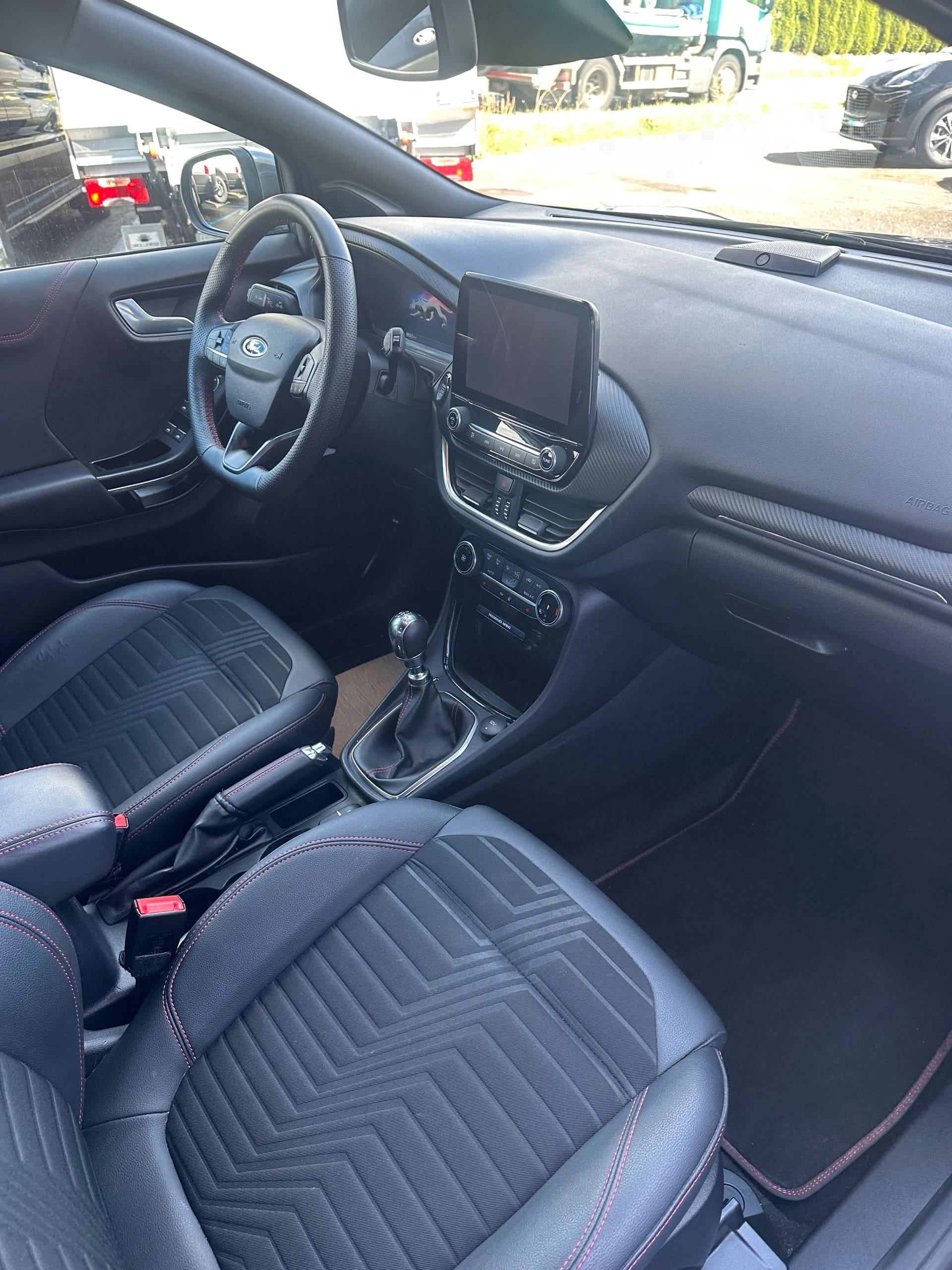 FORD Puma 1.0 EcoB Hybrid 155 ST-Line X-image-12