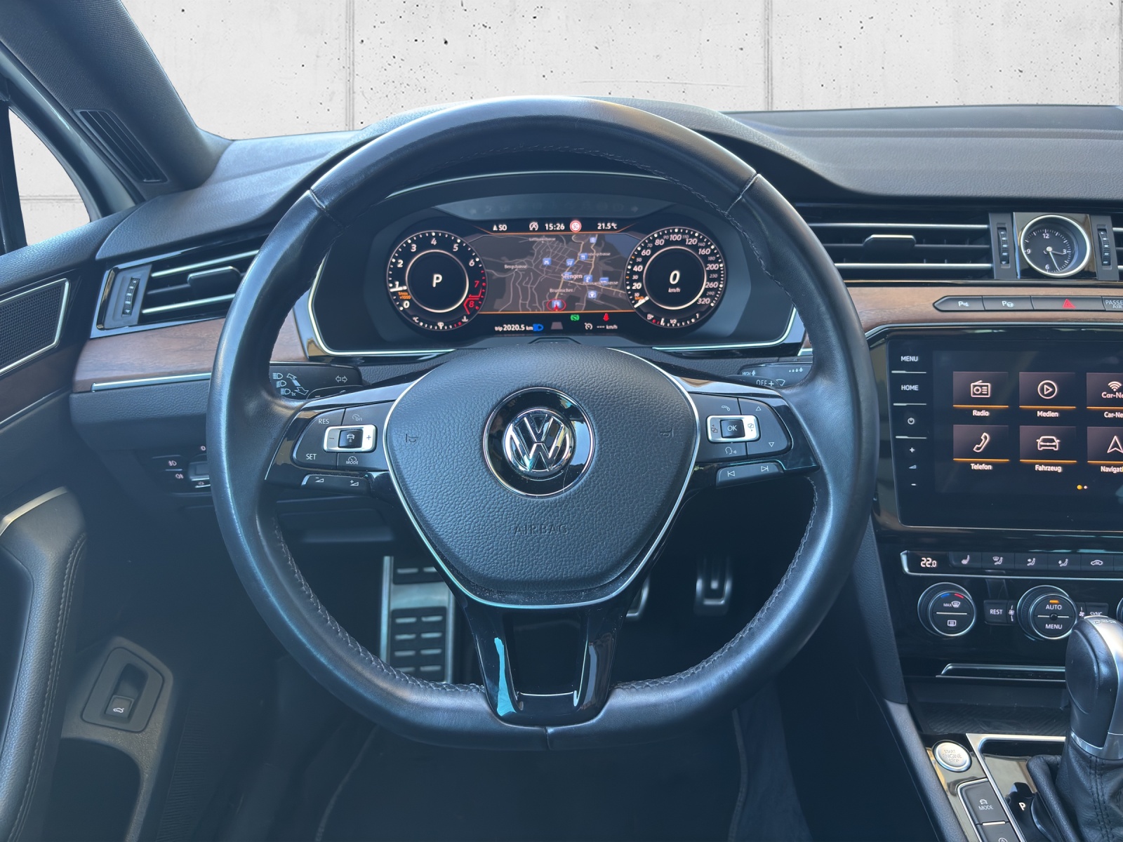 VW Passat Alltrack 2.0 TSI 4Motion DSG mit Panorama-Ausstell-/Schiebedach & Winterräder-image-12