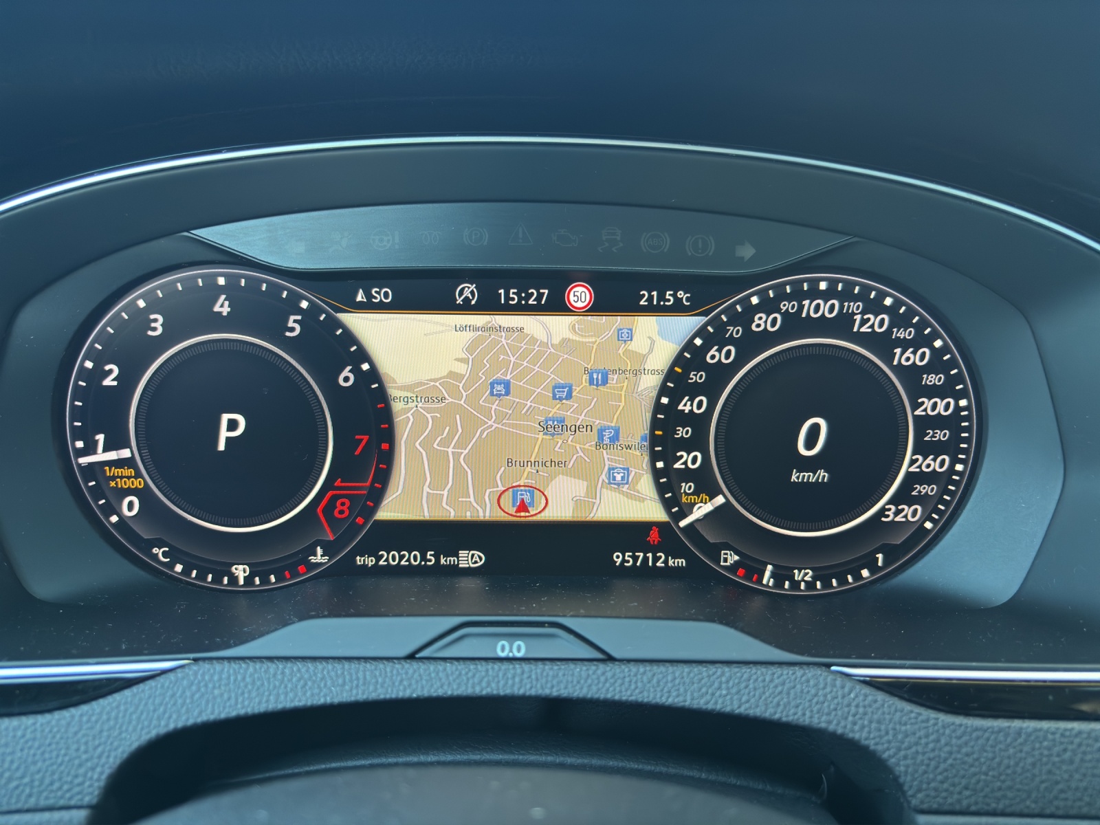 VW Passat Alltrack 2.0 TSI 4Motion DSG mit Panorama-Ausstell-/Schiebedach & Winterräder-image-15