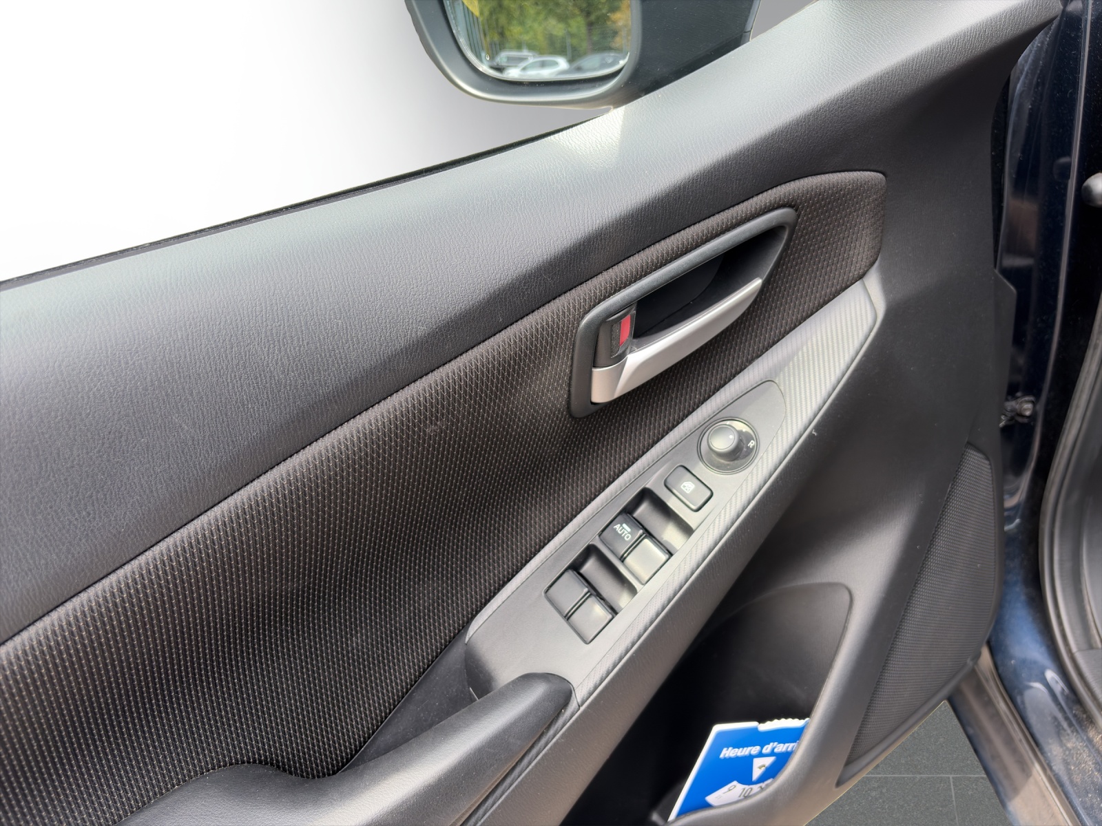 Image MAZDA 2 2 SKYACTIV-G 90 Ambition Automat