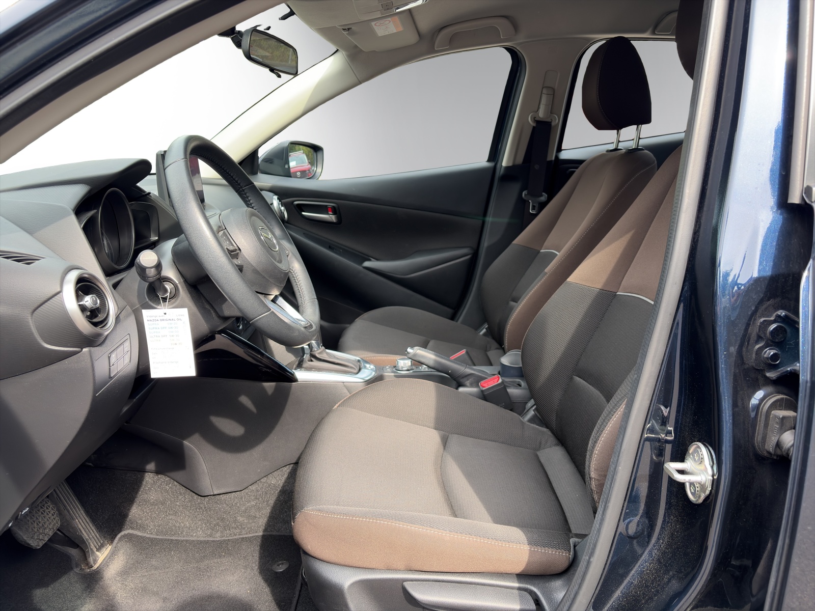 Image MAZDA 2 2 SKYACTIV-G 90 Ambition Automat