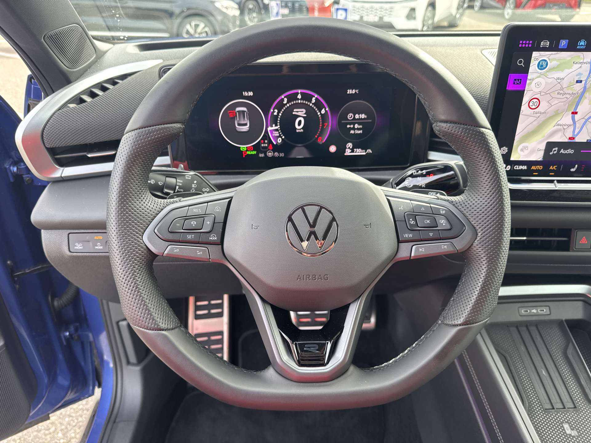 VW T-Roc 1.5 eTSi mHEV R-Line DSG-Automat-image-15