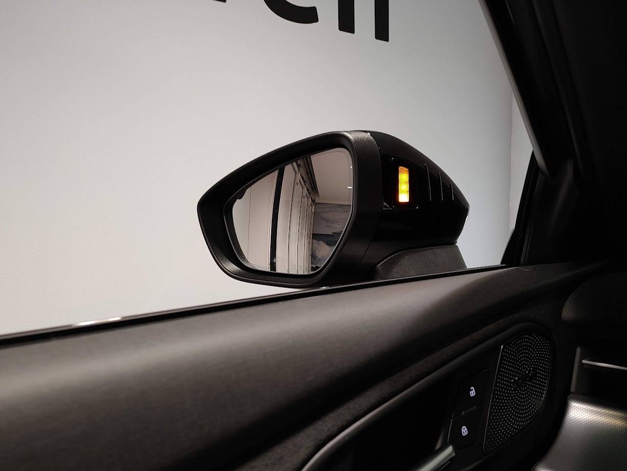 AUDI Q3 SUV TFSI quattro 195 kW S tronic-image-6