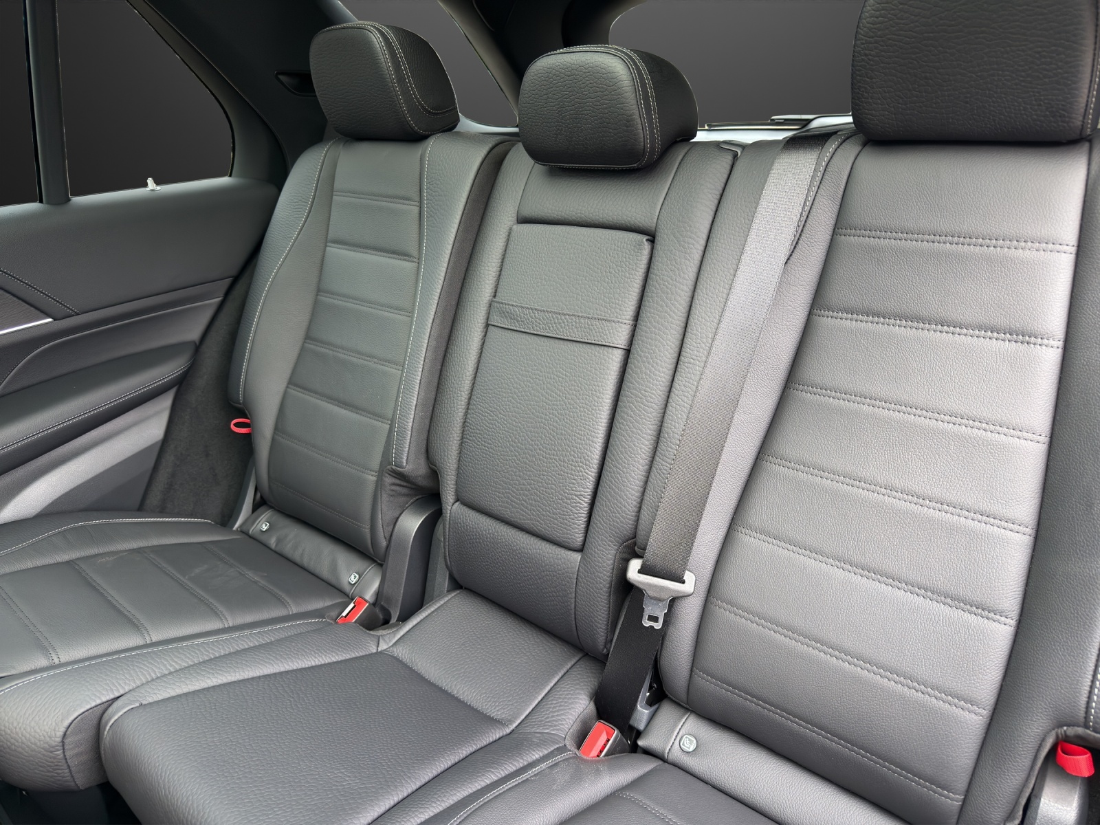 MERCEDES-BENZ GLE 450 d 4Matic 9G-Tronic-image-13