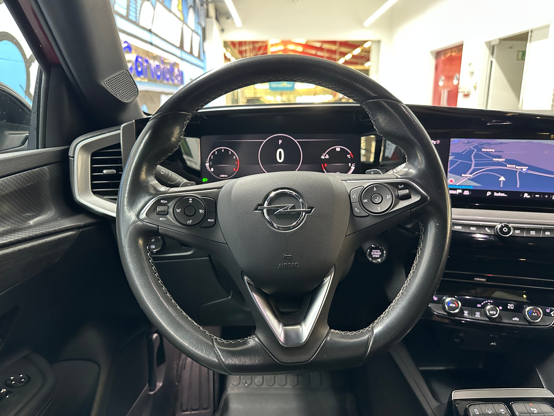 OPEL Mokka 1.2 Direct Injection Turbo Ultimate Aut.-image-10