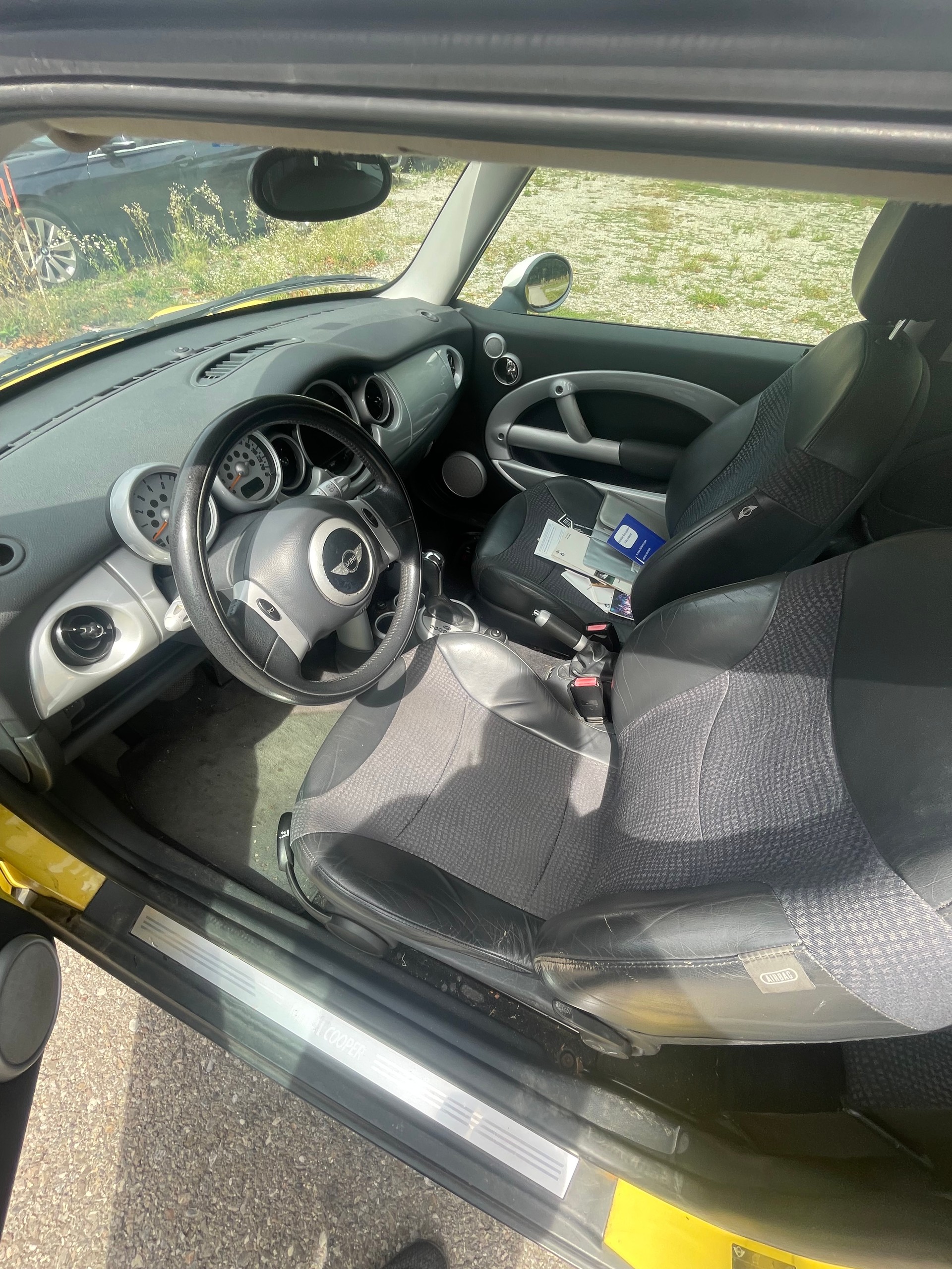 MINI Cooper-image-7