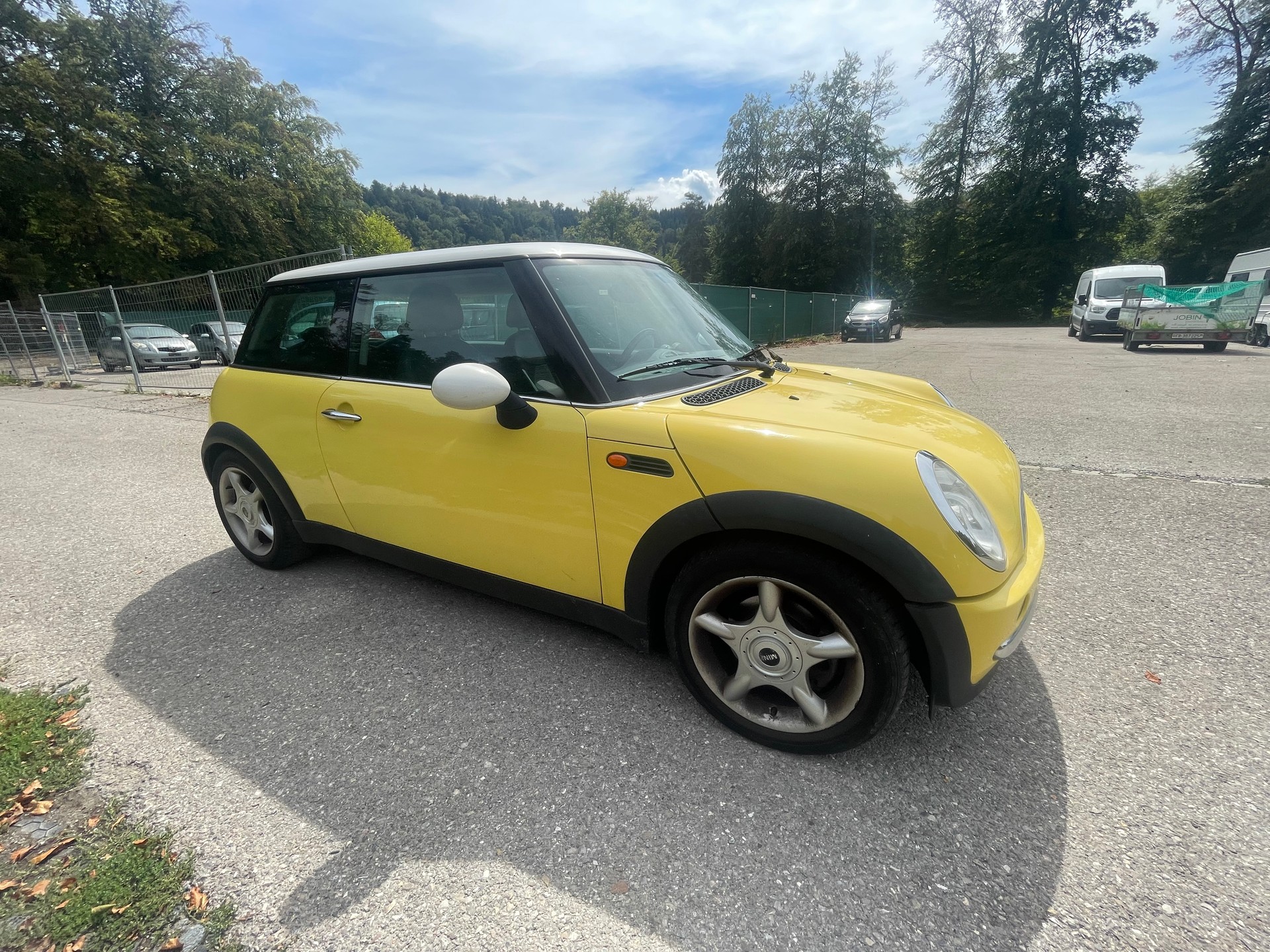 MINI Cooper-image-2