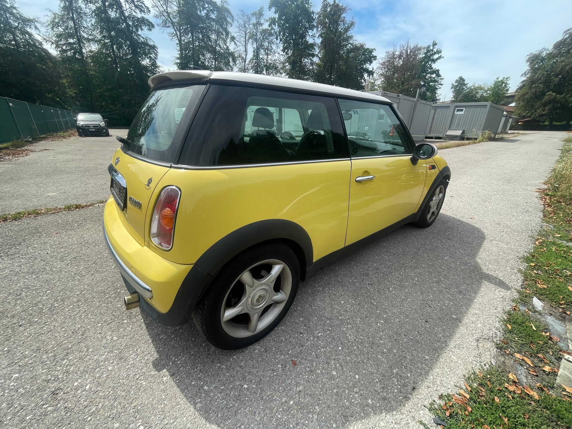 MINI Cooper-image-3