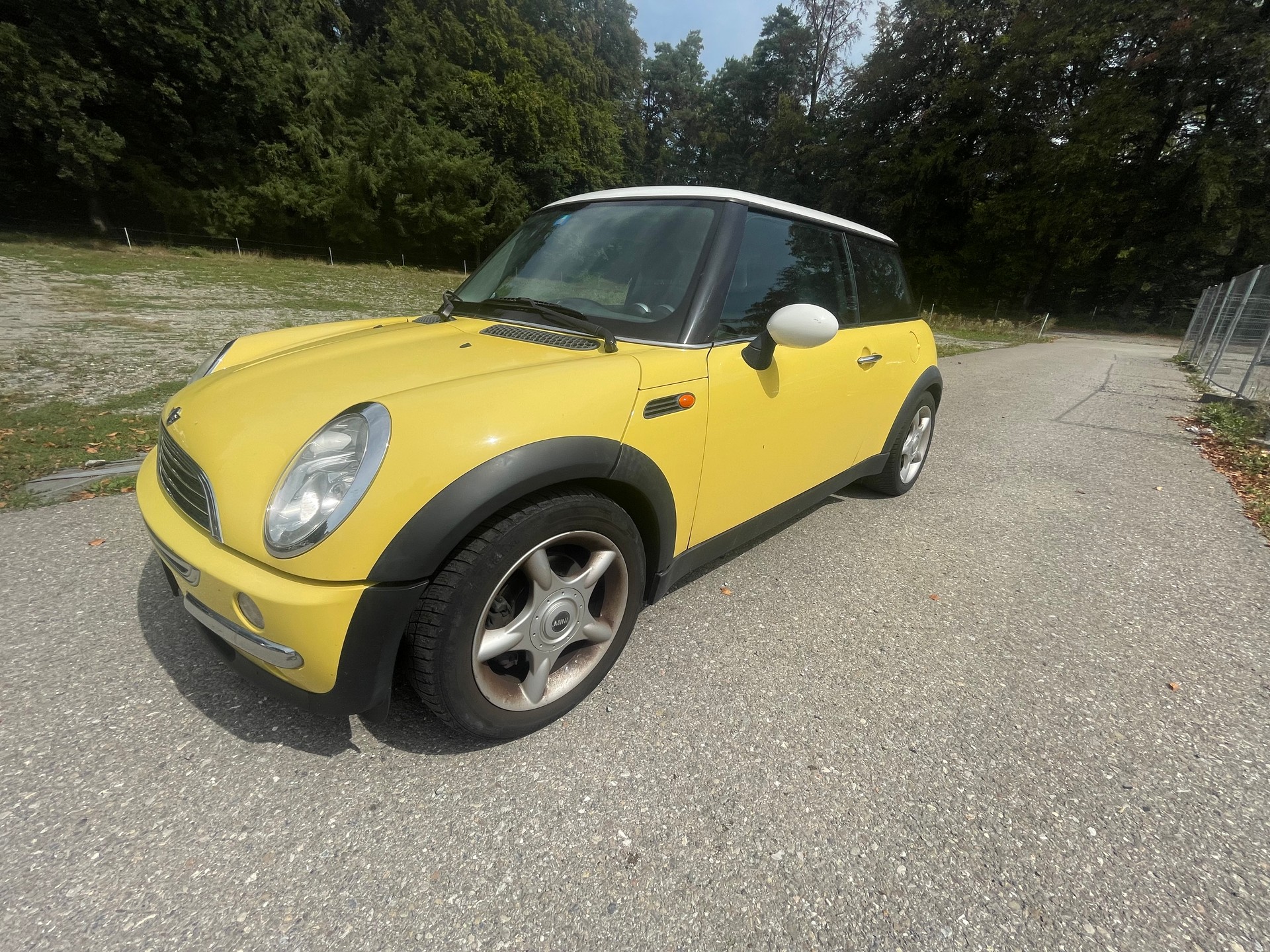 MINI Cooper-image-0