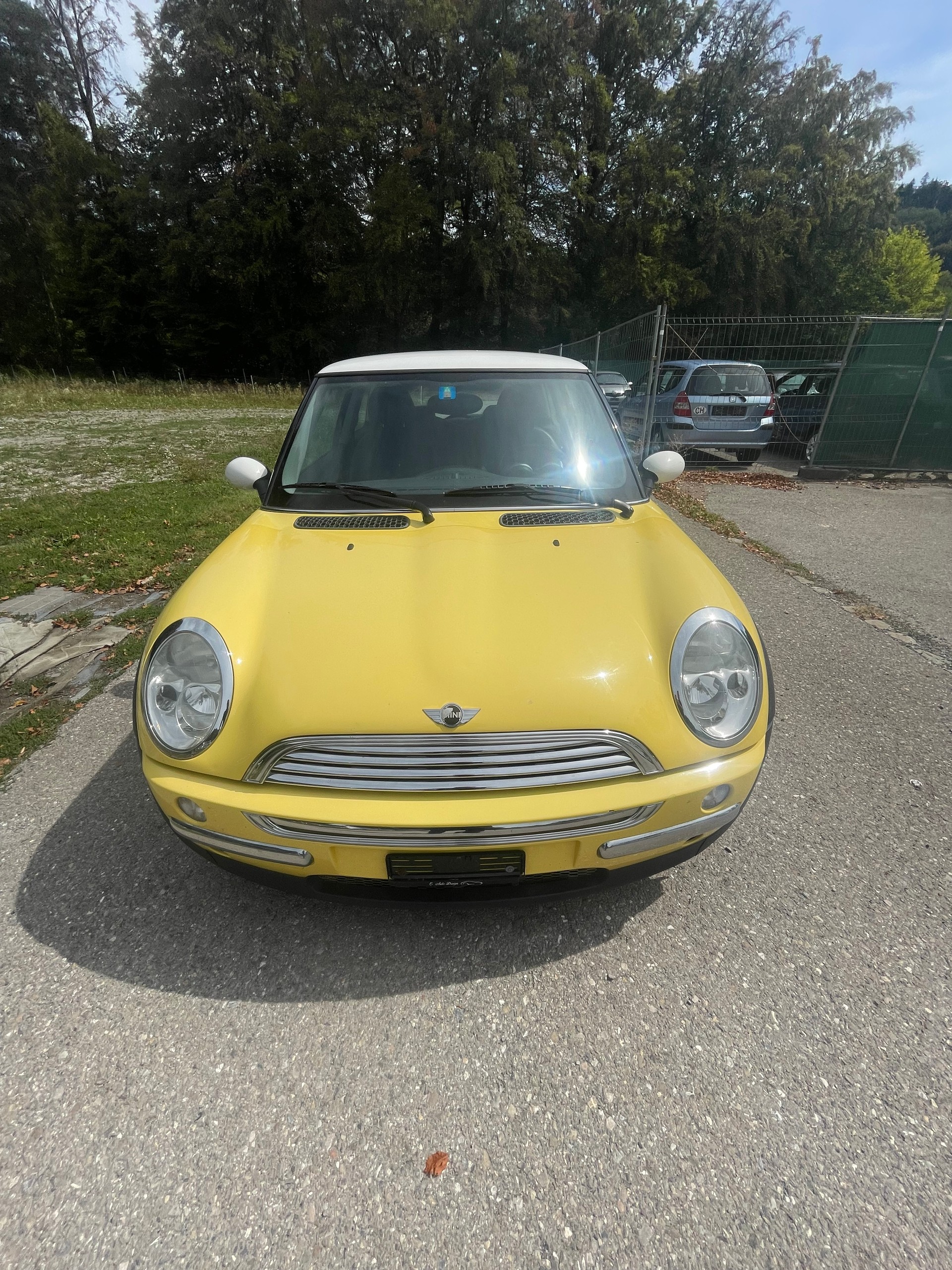 MINI Cooper-image-1