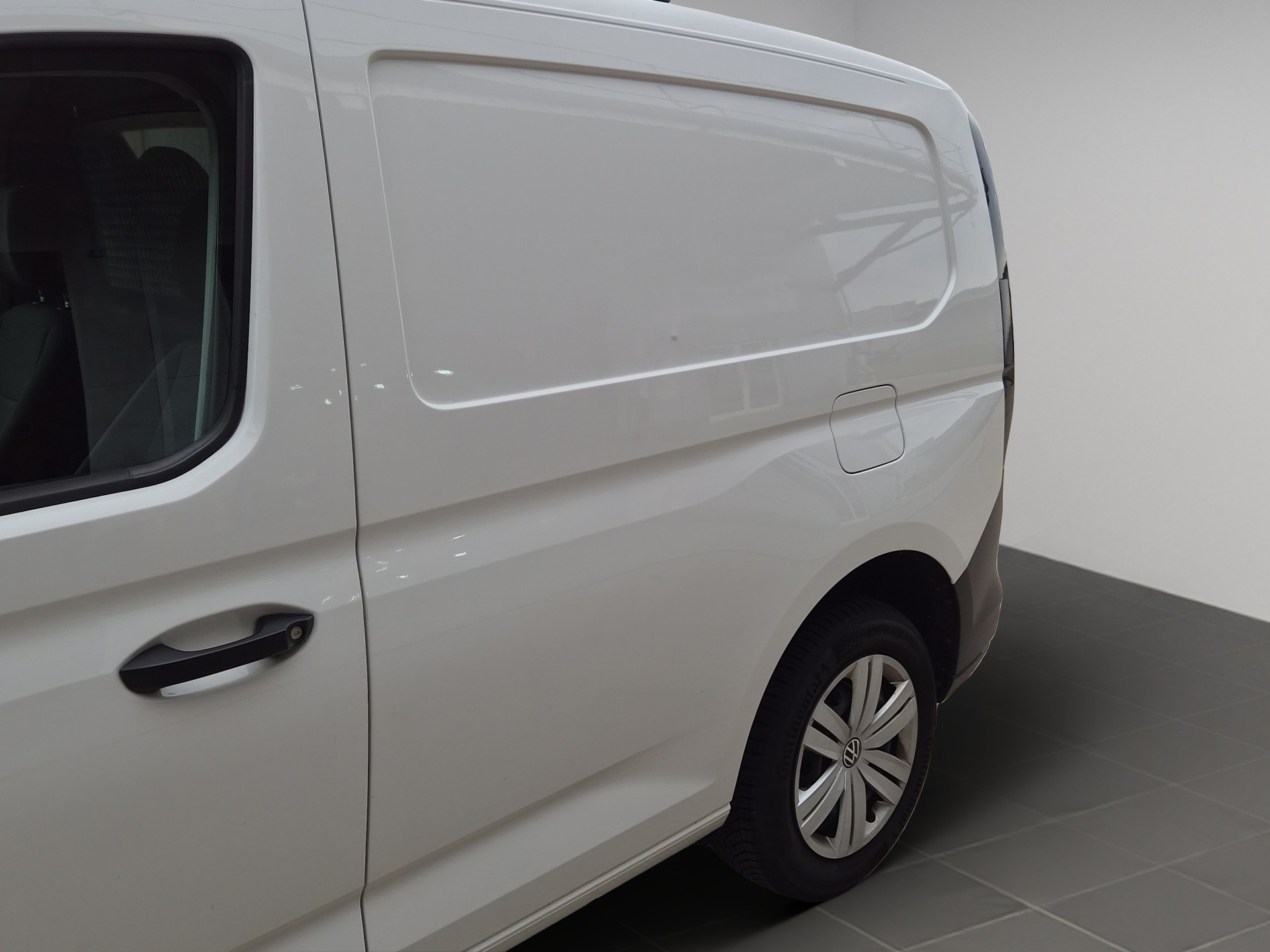 VW Caddy Kaw. 1.5 TSI 114 DSG-image-11