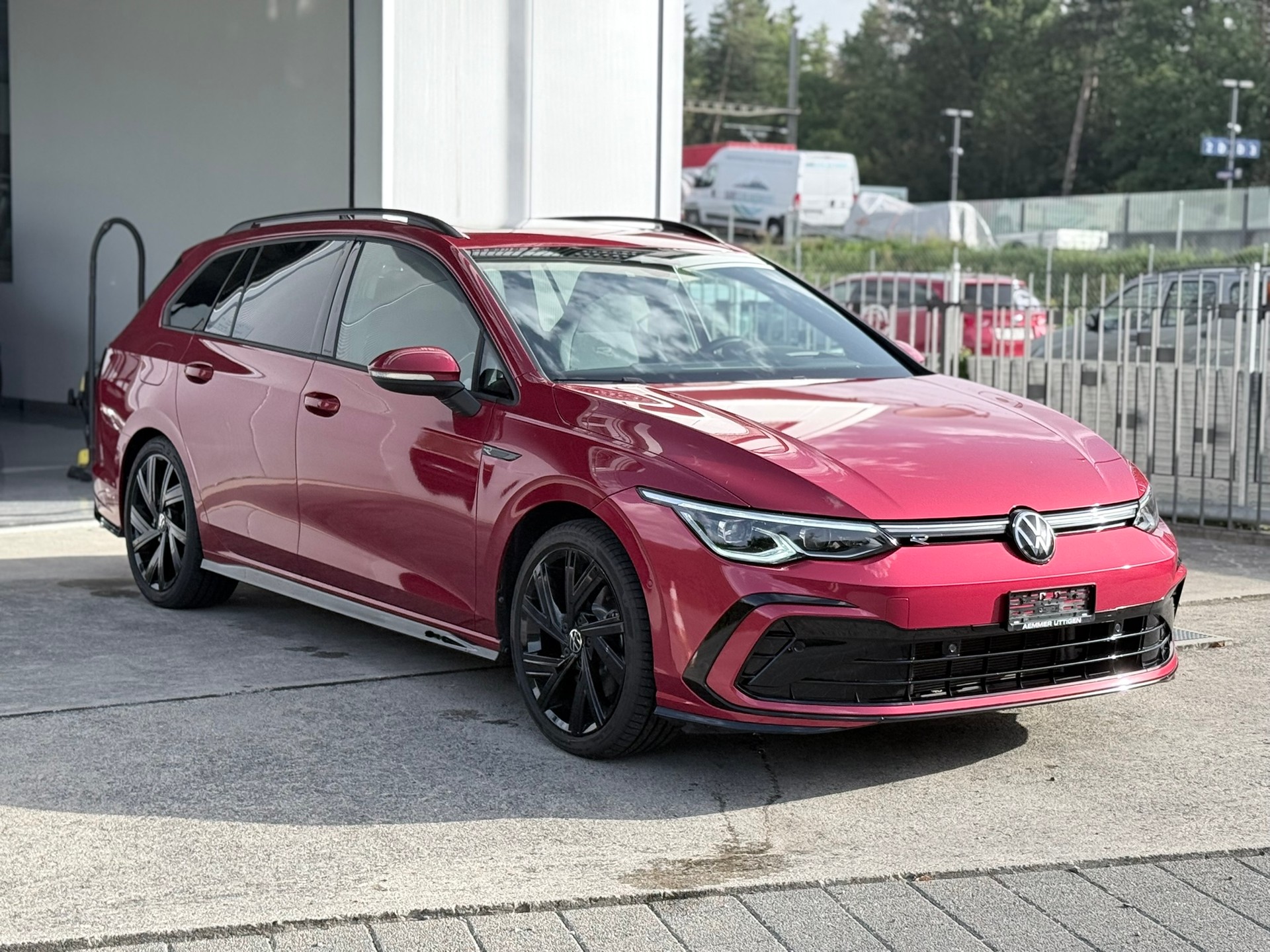 VW Golf Variant 2.0 TSI R-Line DSG 4Motion-showroom-element-2