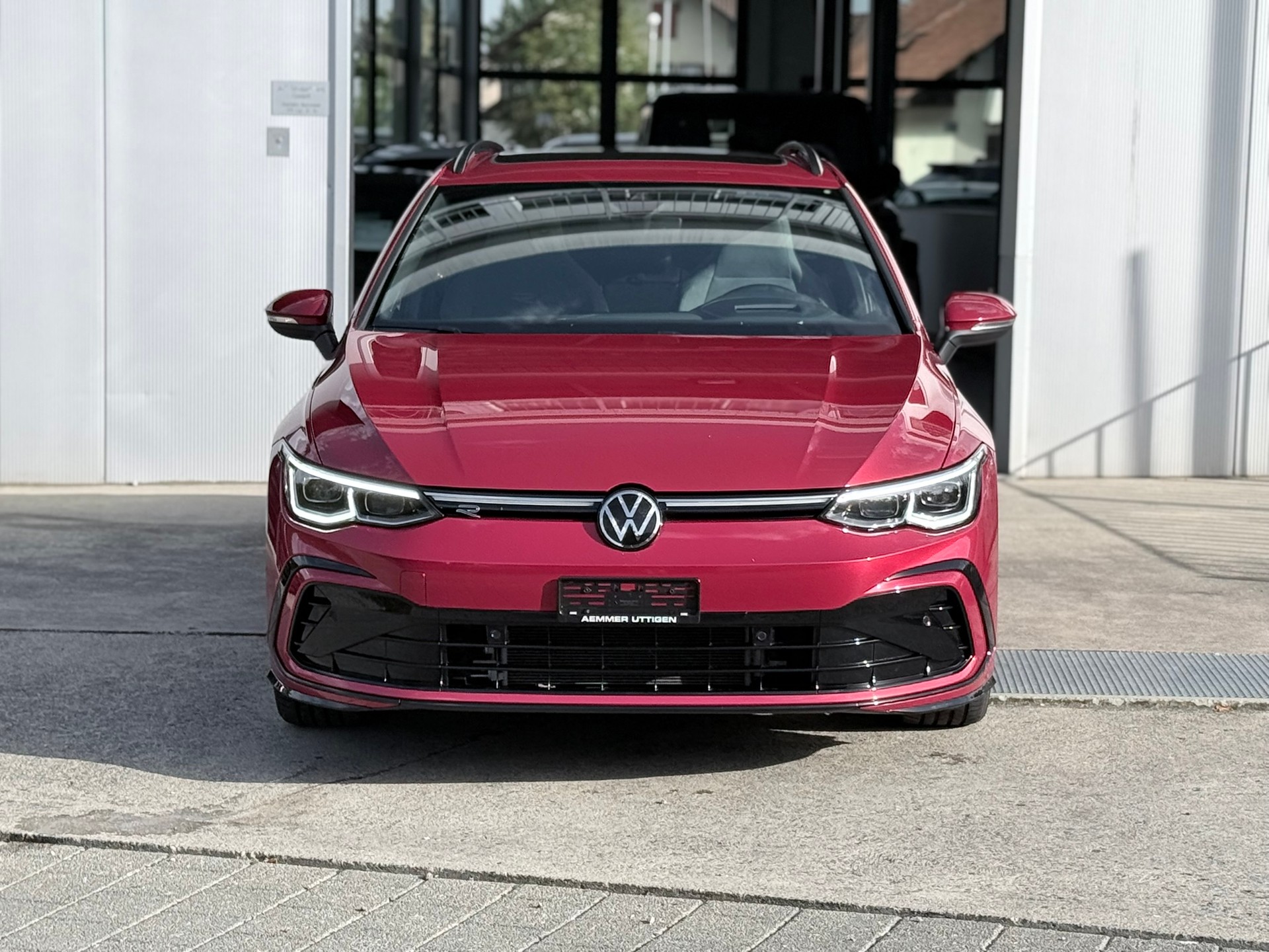 VW Golf Variant 2.0 TSI R-Line DSG 4Motion-showroom-element-1