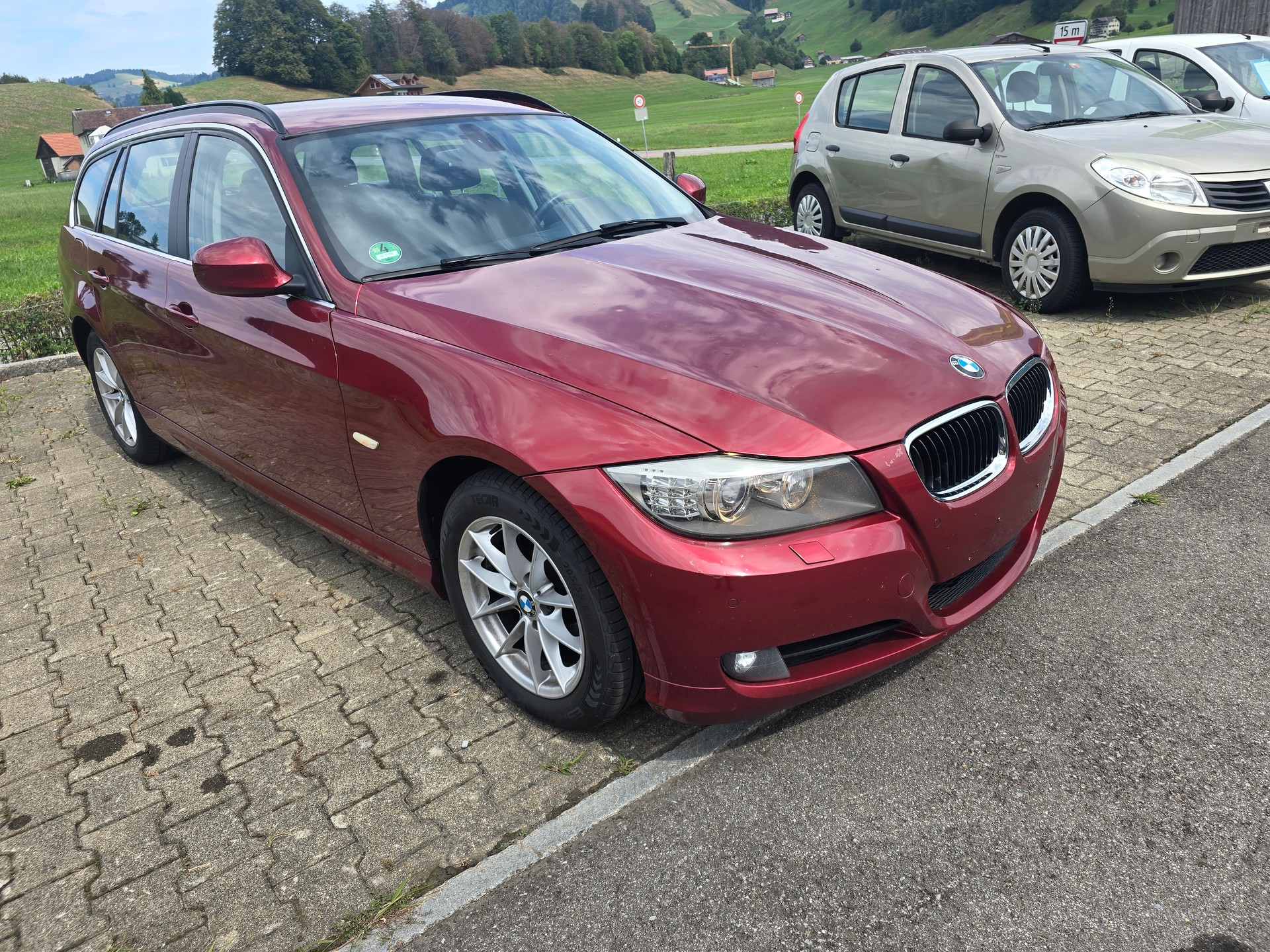 BMW 320d xDrive Touring Dynamic Edition-image-1