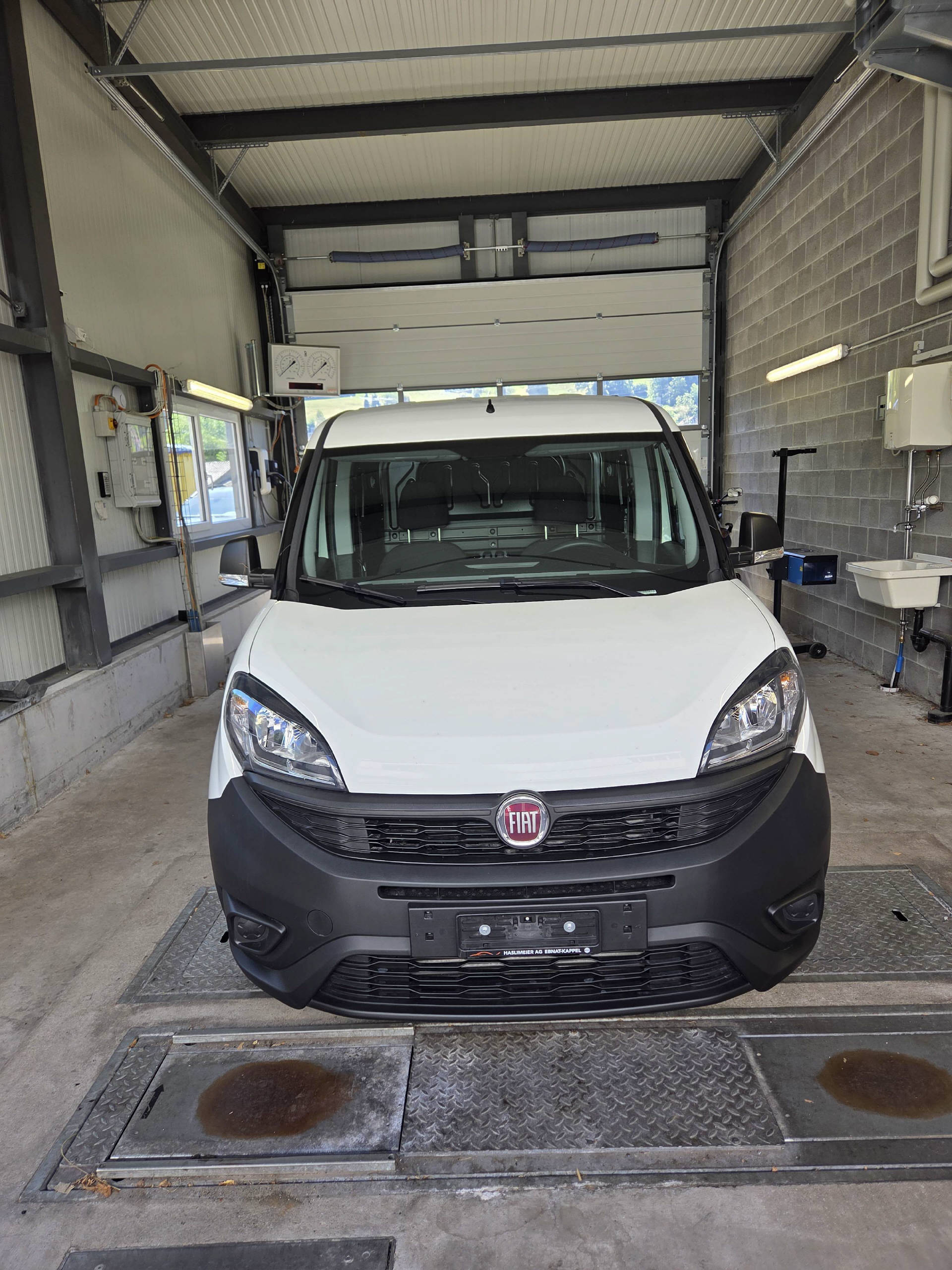 FIAT Doblo Cargo L2 1.6 JTD 120 Base-image-1