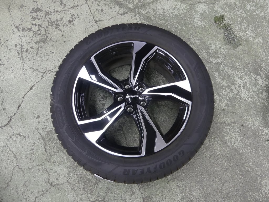 SKODA Elroq 85 Sportline-image-13