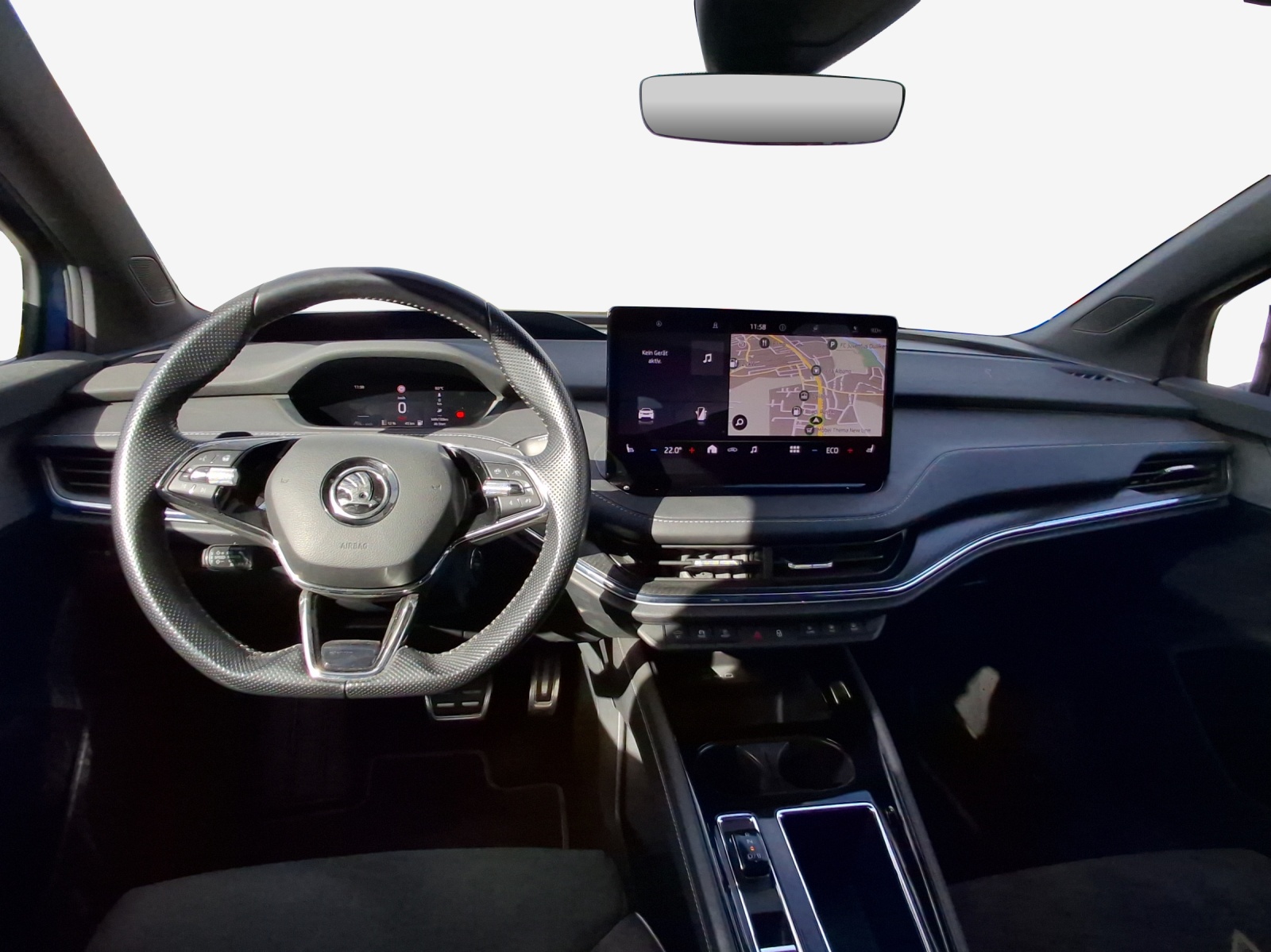 SKODA Enyaq iV 80x SportLine-image-8