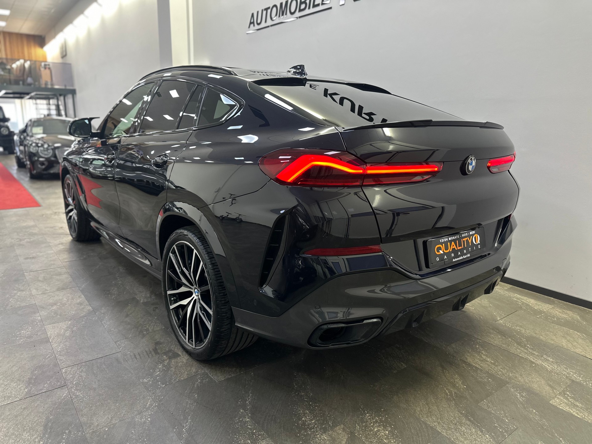 BMW X6 M50d-image-3
