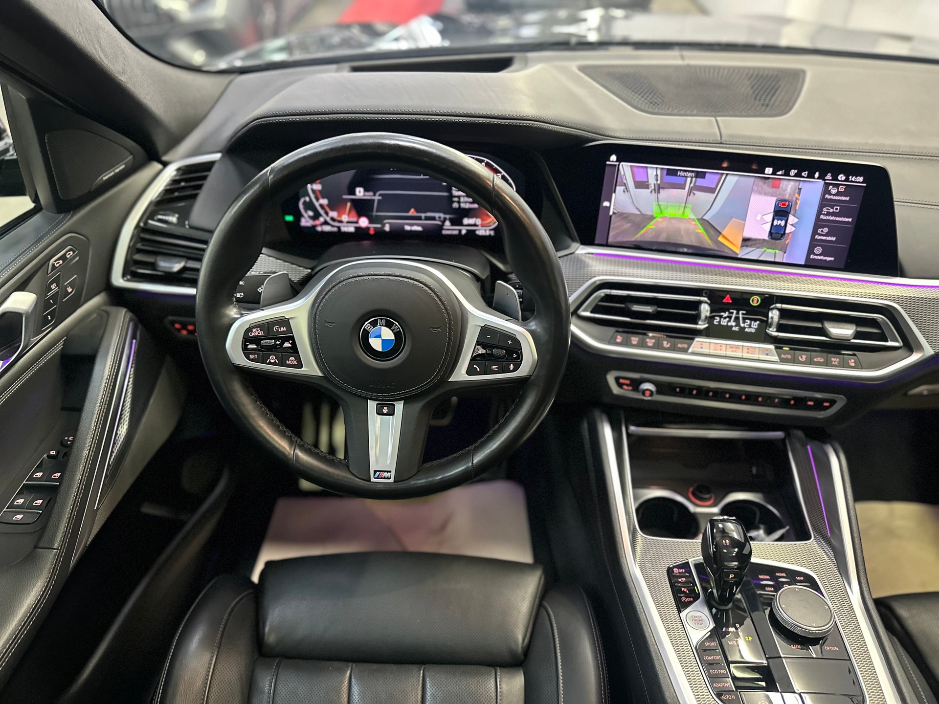 BMW X6 M50d-image-12
